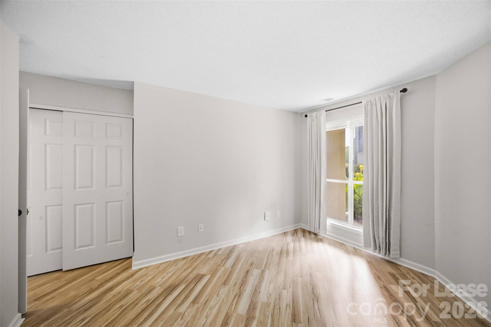 8157 Cedar Glen Drive, Charlotte, NC 28212 8157 Cedar Glen Drive, Charlotte, NC 28212