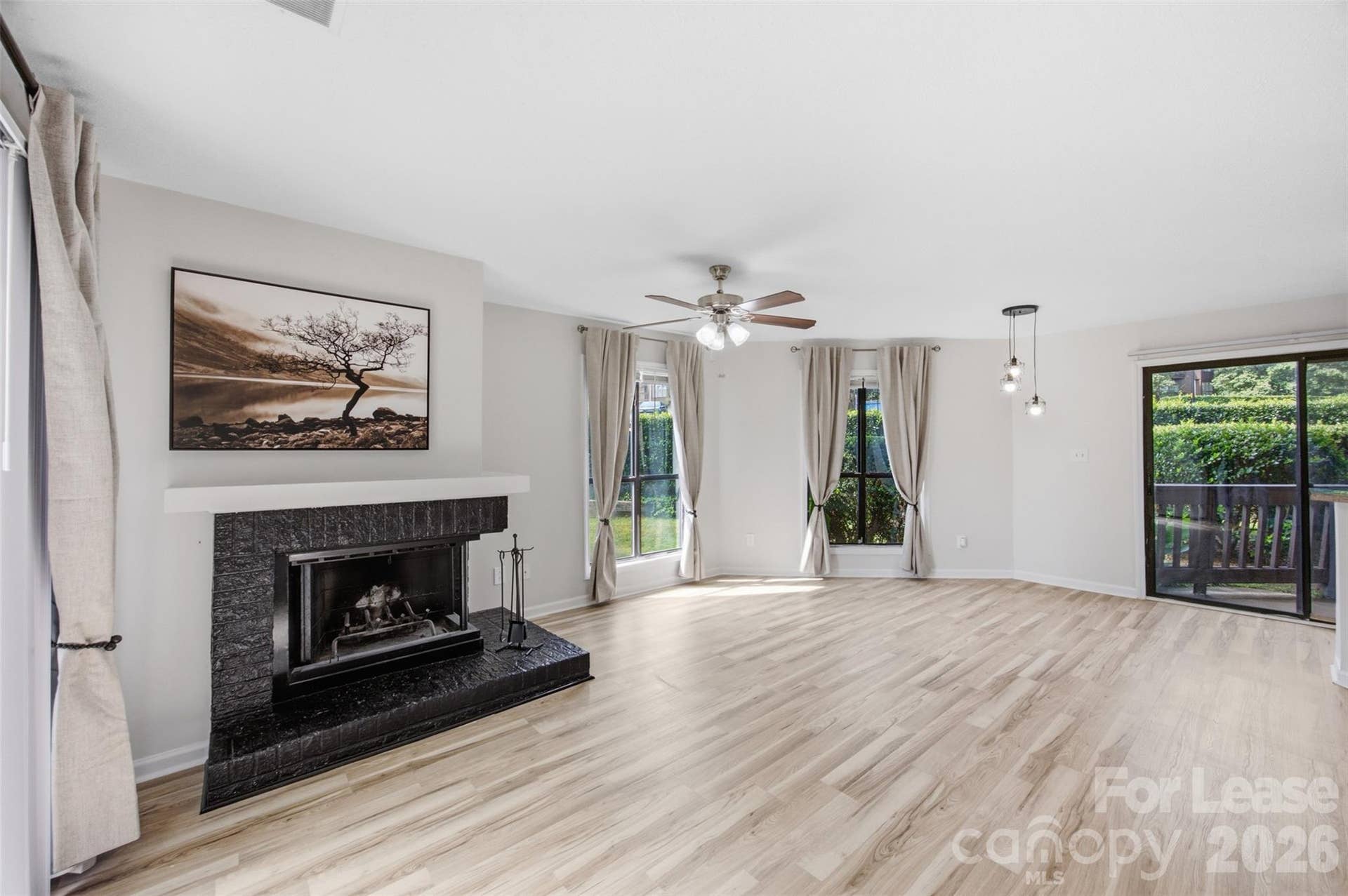 8157 Cedar Glen Drive, Charlotte, NC 28212 8157 Cedar Glen Drive, Charlotte, NC 28212