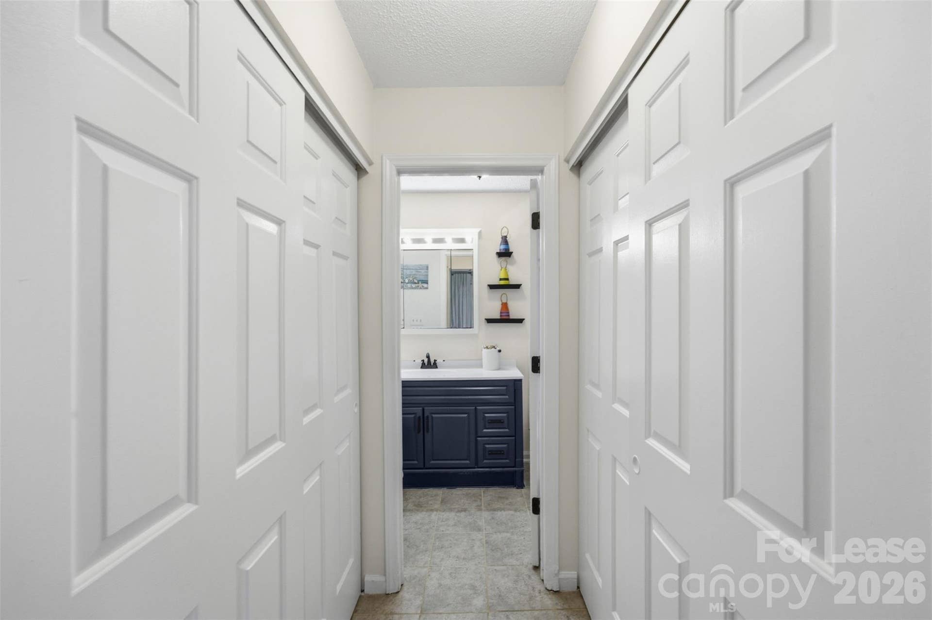 8157 Cedar Glen Drive, Charlotte, NC 28212 8157 Cedar Glen Drive, Charlotte, NC 28212