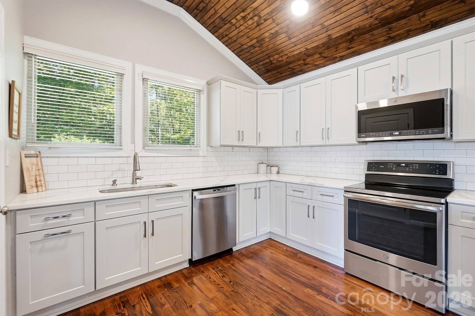 17424 Grasshopper Lane, Charlotte, NC 28278 17424 Grasshopper Lane, Charlotte, NC 28278