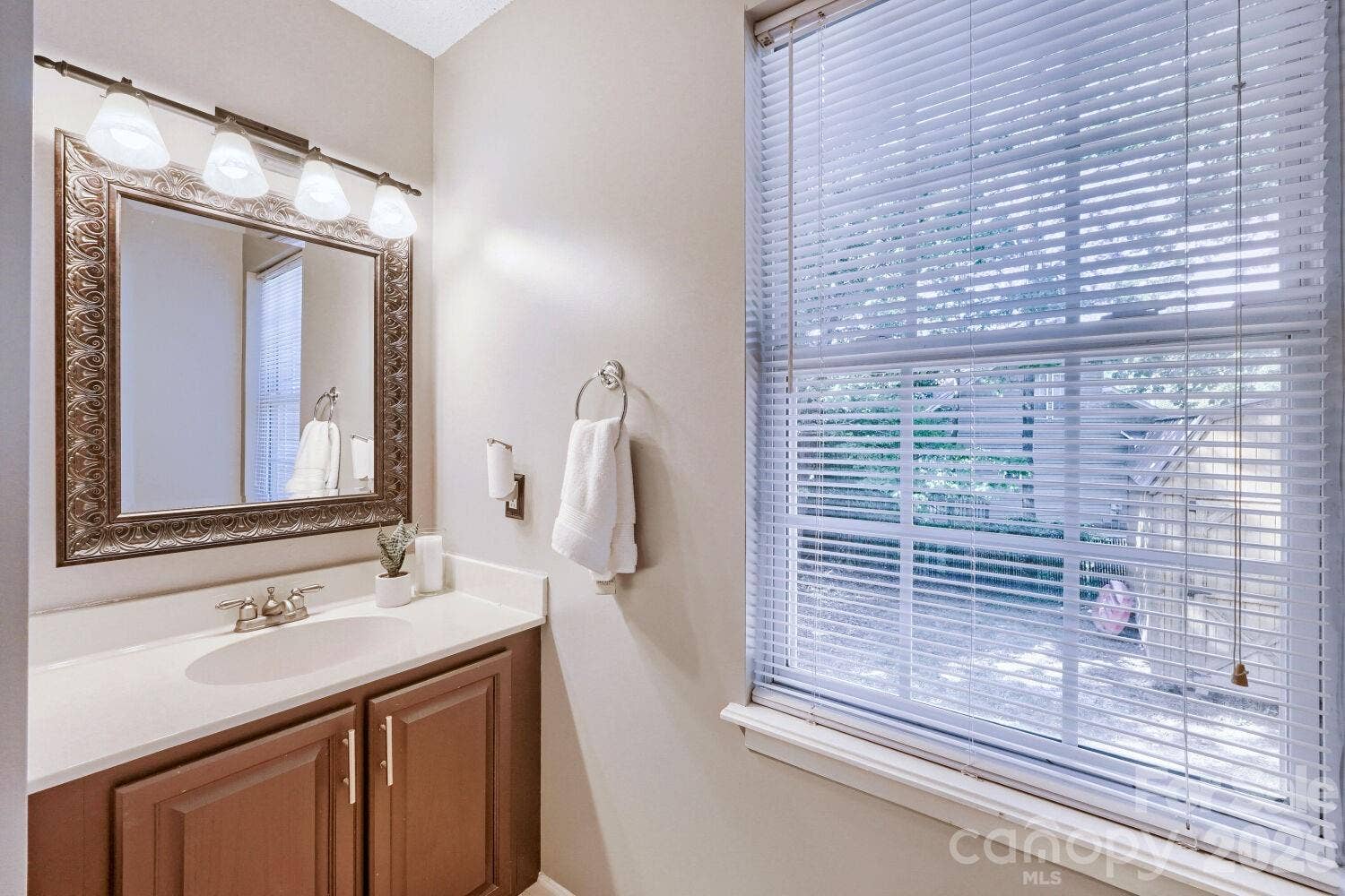 7742 Red Robin Trail, Denver, NC 28037