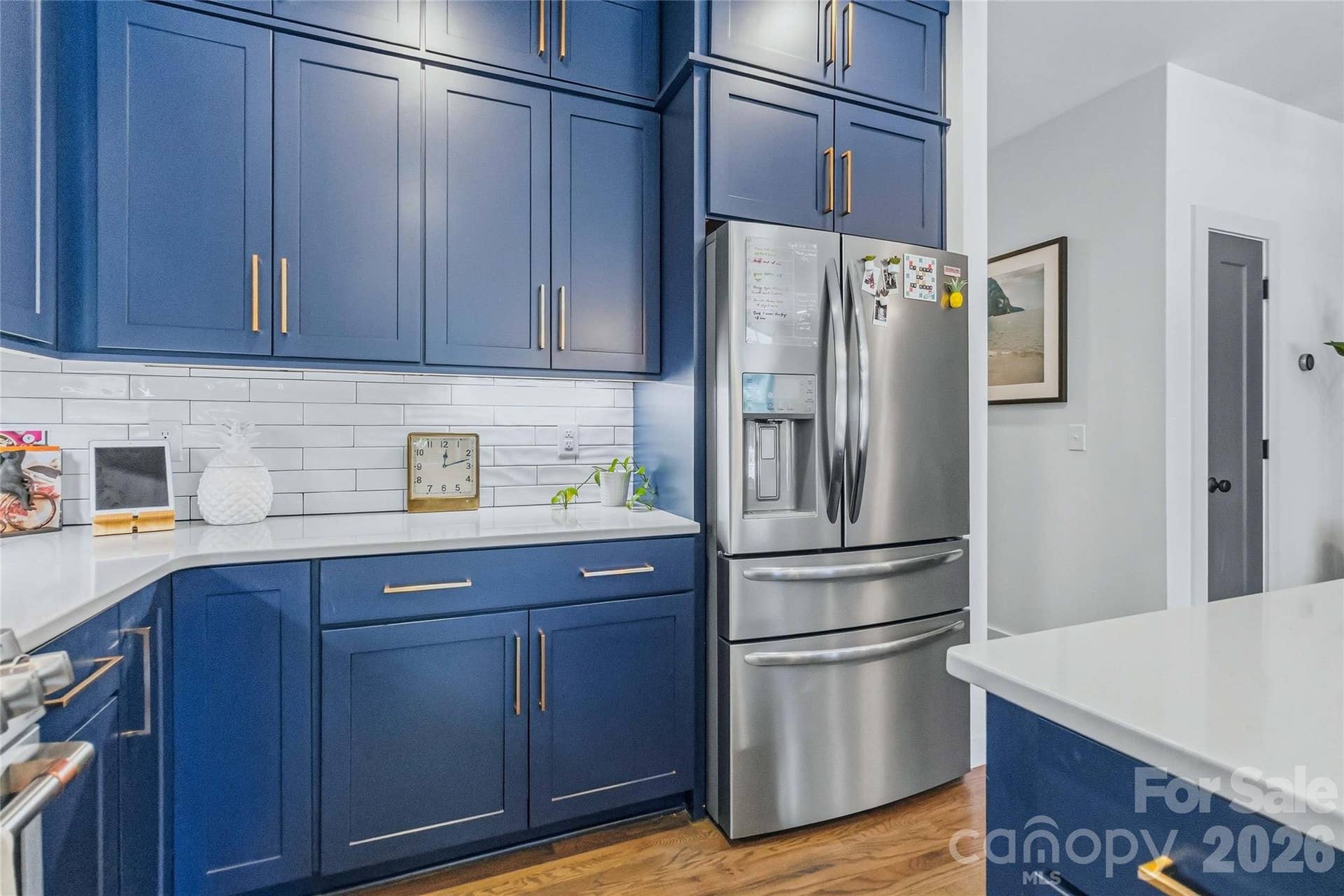 Refrigerator conveys!