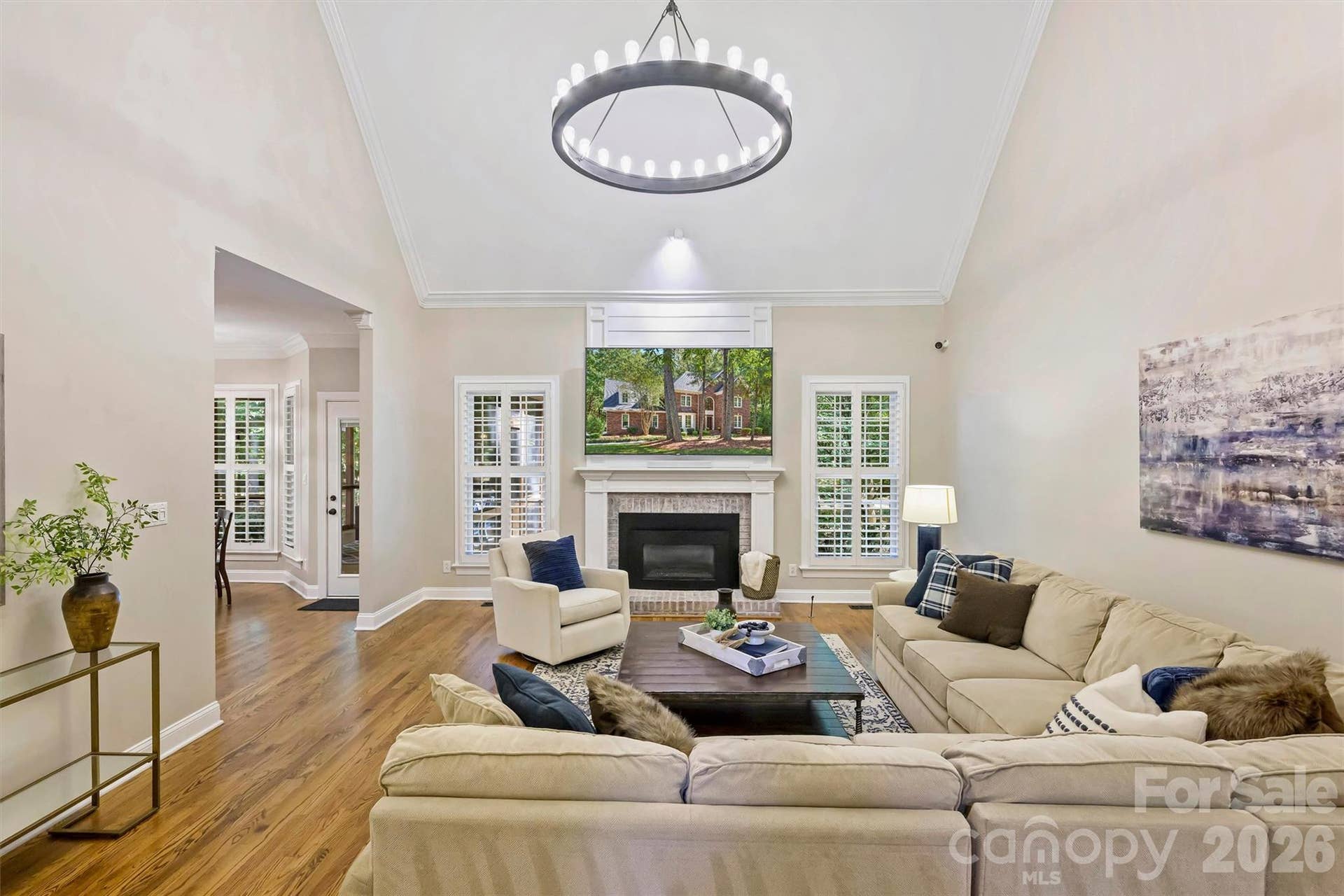 12727 Duncourtney Lane, Charlotte, NC 28277 Great room with soaring ceilings