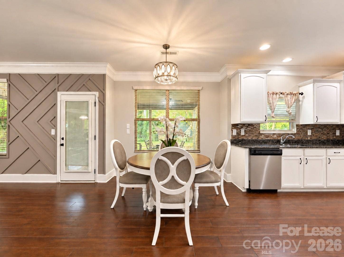 16226 Long Talon Way, Charlotte, NC 28278 16226 Long Talon Way, Charlotte, NC 28278