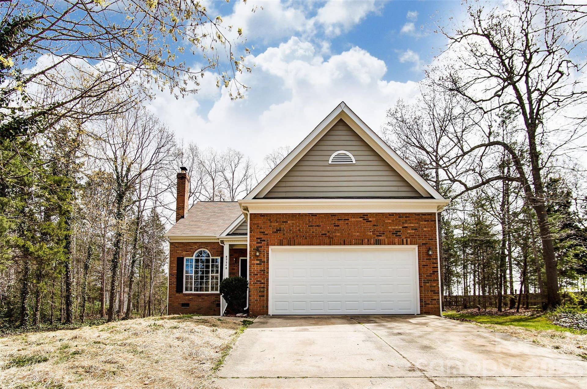 8224 Hunley Ridge Road, Matthews, NC 28104 8224 Hunley Ridge Road, Matthews, NC 28104