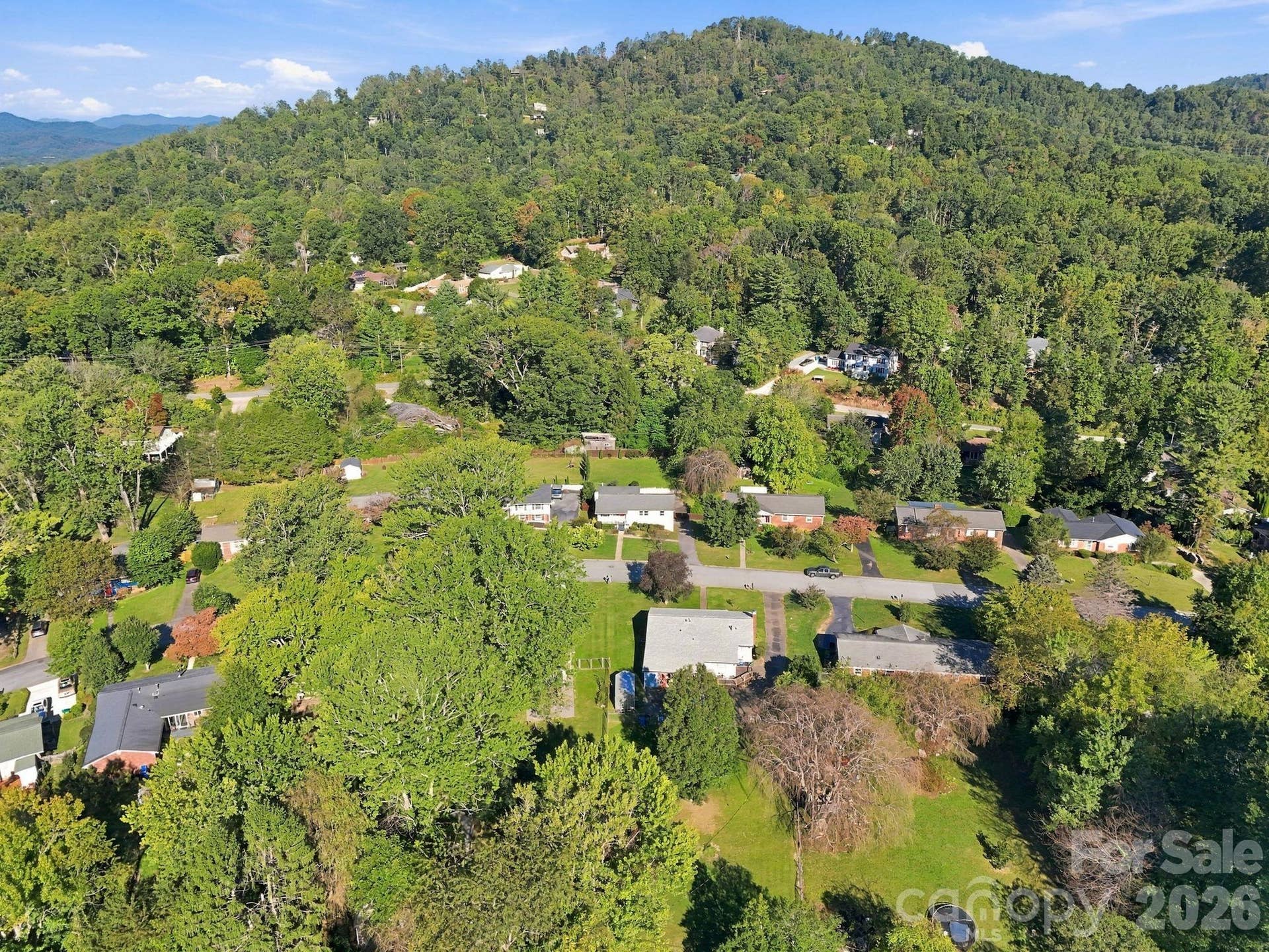 20 Oak Leaf Lane, Arden, NC 28704