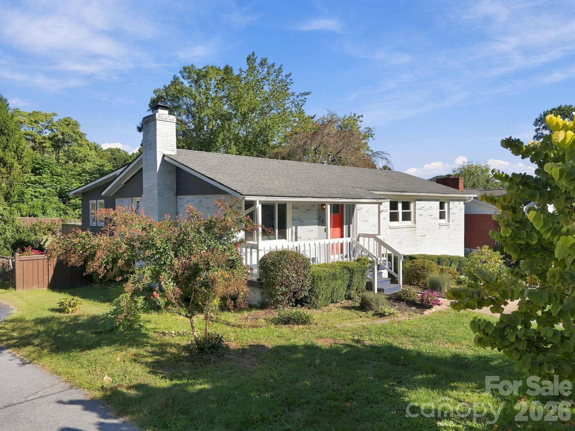 20 Oak Leaf Lane, Arden, NC 28704