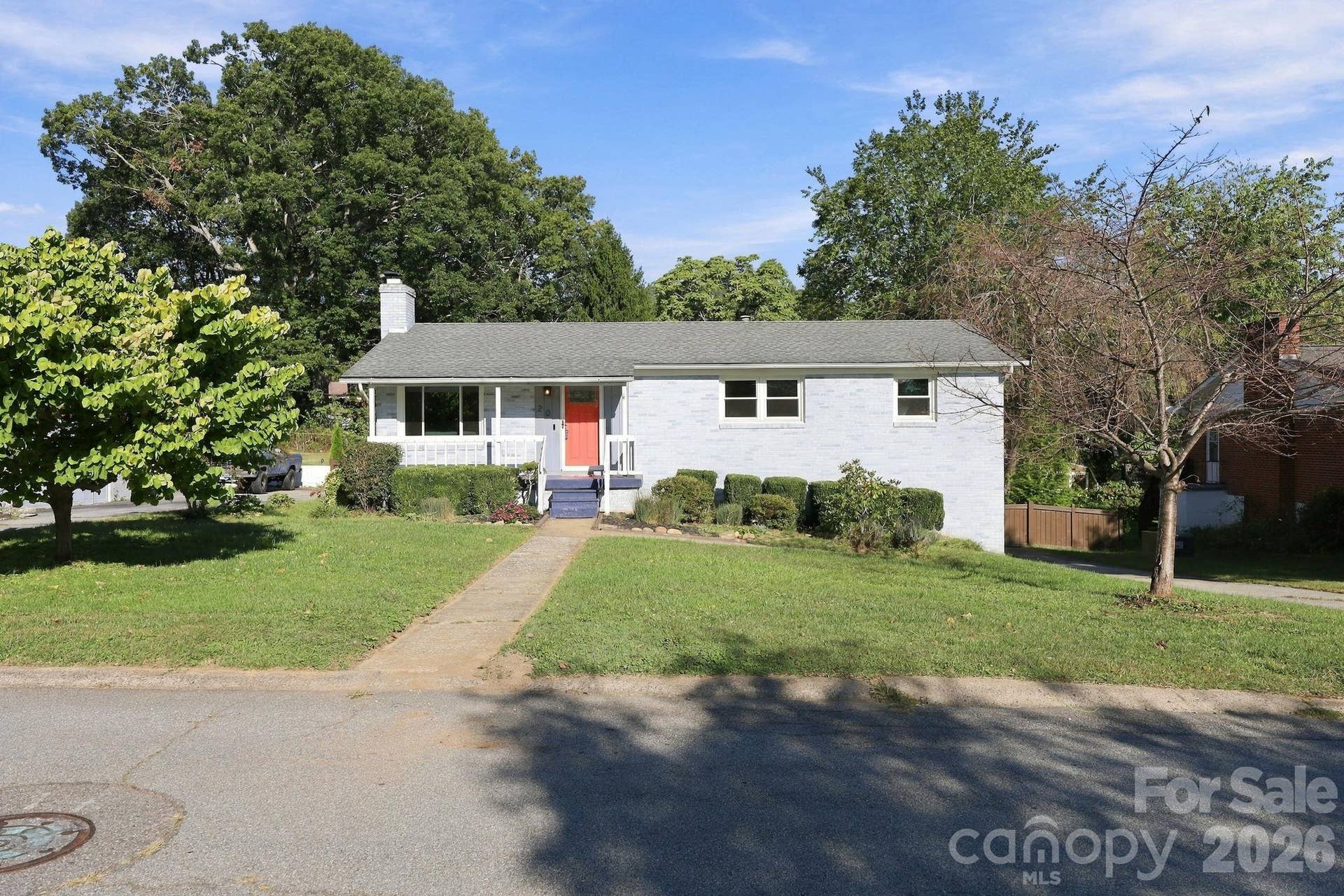 20 Oak Leaf Lane, Arden, NC 28704