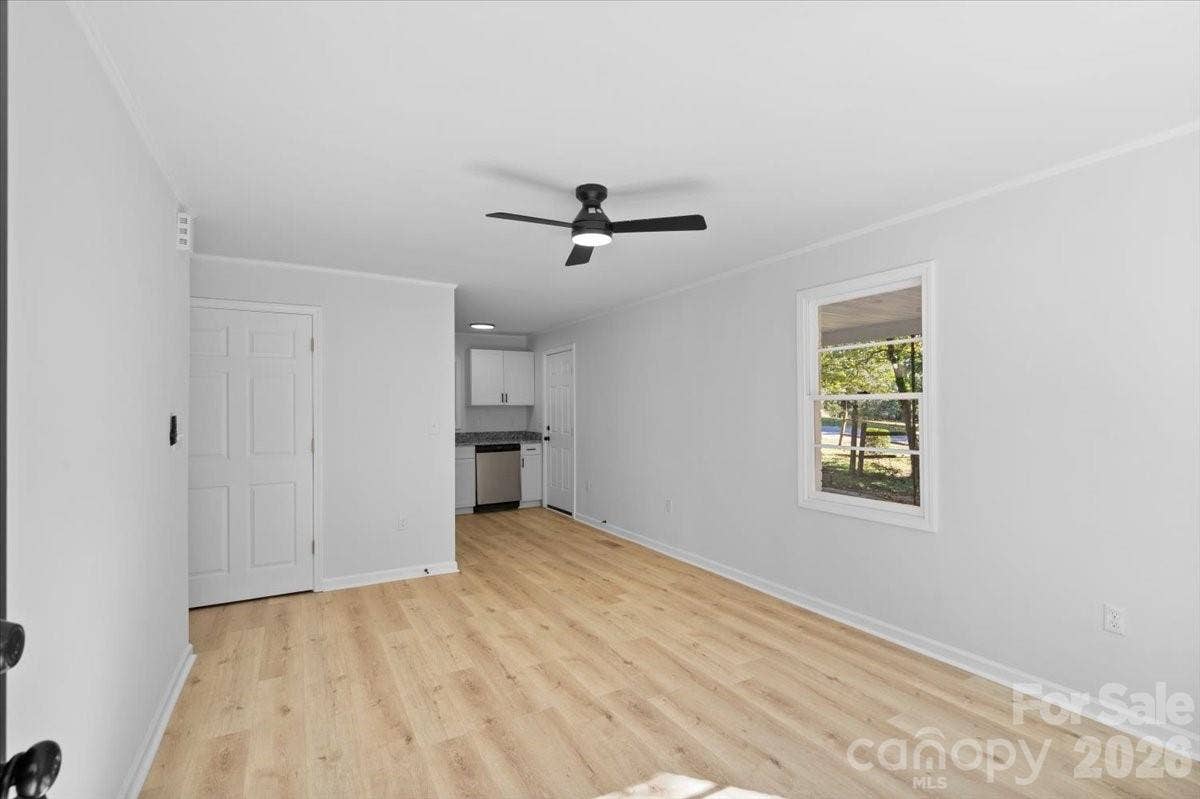 2700 Douglas Drive, Gastonia, NC 28054 2700 Douglas Drive, Gastonia, NC 28054