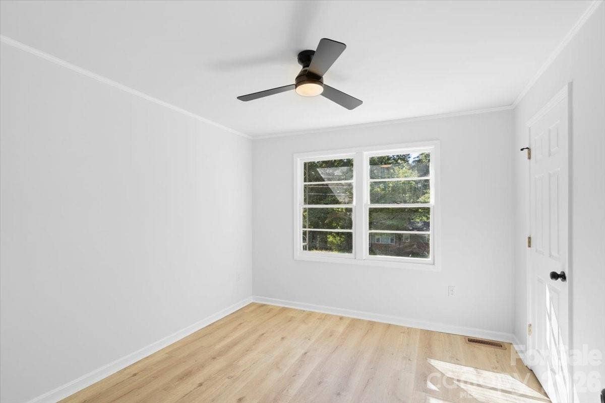 2700 Douglas Drive, Gastonia, NC 28054 2700 Douglas Drive, Gastonia, NC 28054