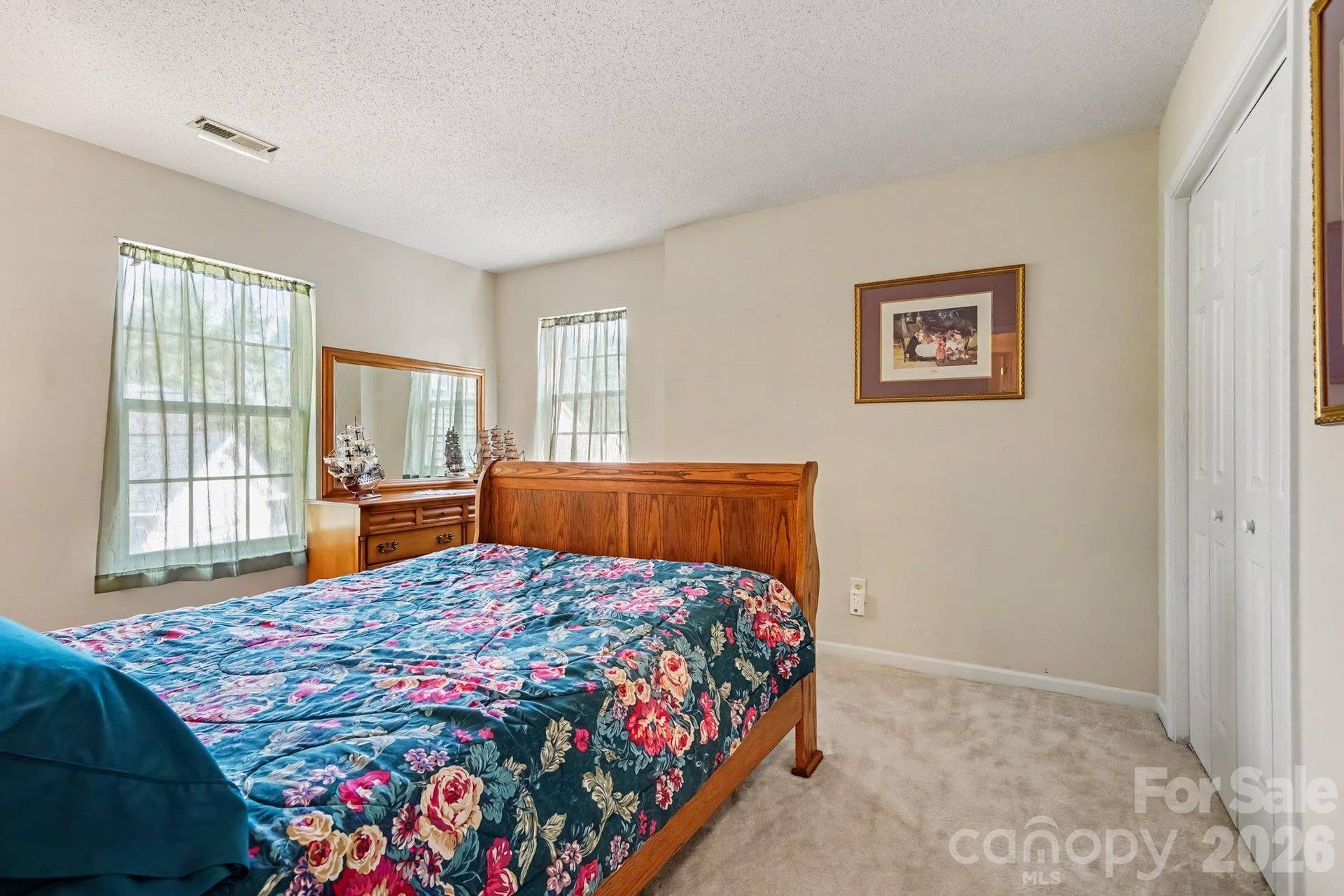 9600 Veronica Drive, Charlotte, NC 28215