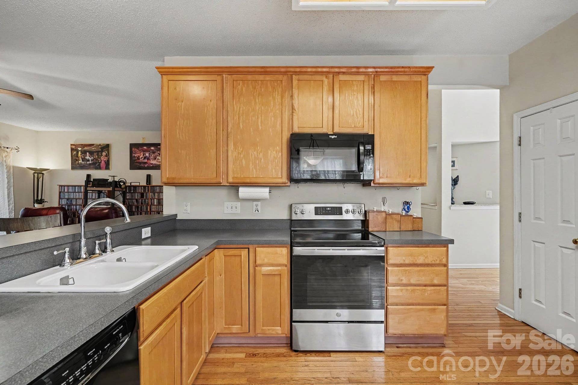 9600 Veronica Drive, Charlotte, NC 28215