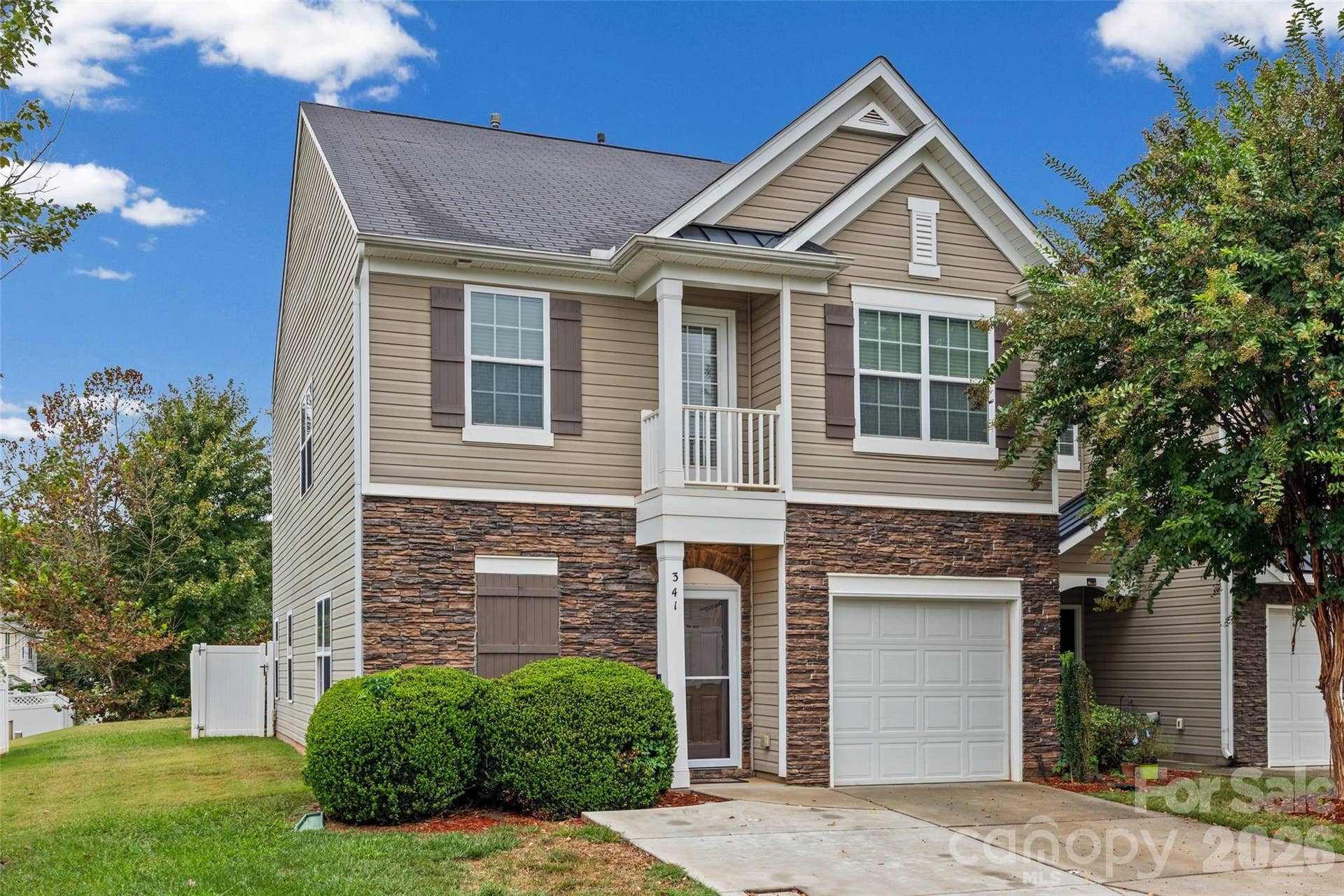 341 Sandy Spring Lane, Lake Wylie, SC 29710 front exterior