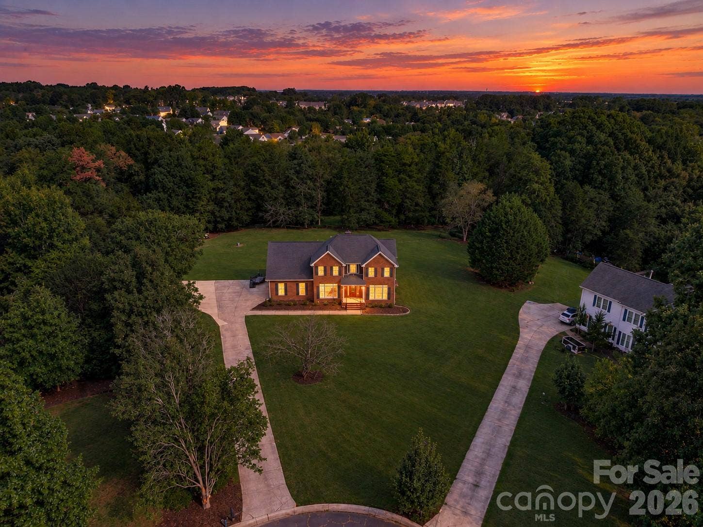 16506 Whispering Oaks Lane, Fort Mill, SC 29708