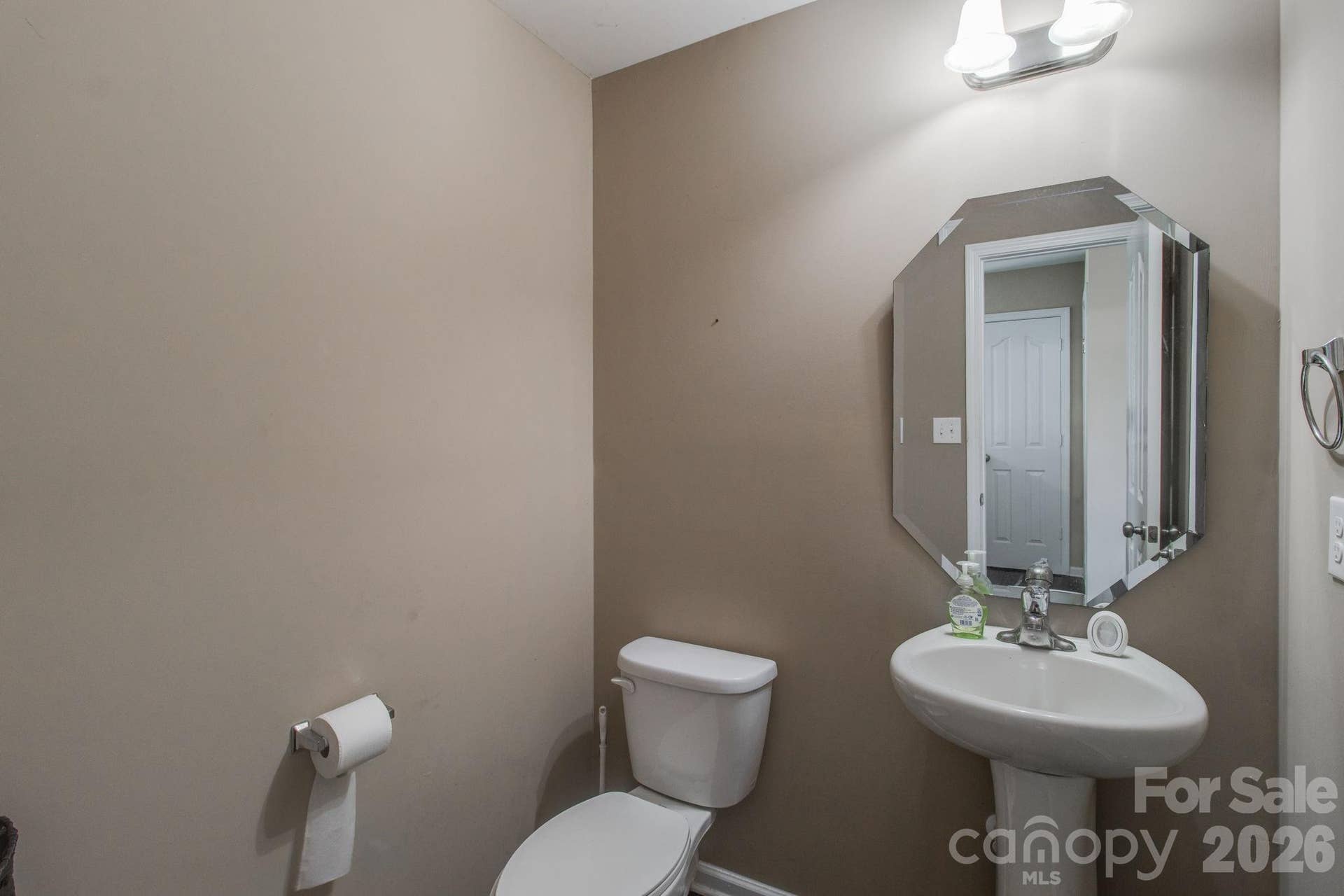 2115 Fieldstone Gate Cove, Monroe, NC 28112