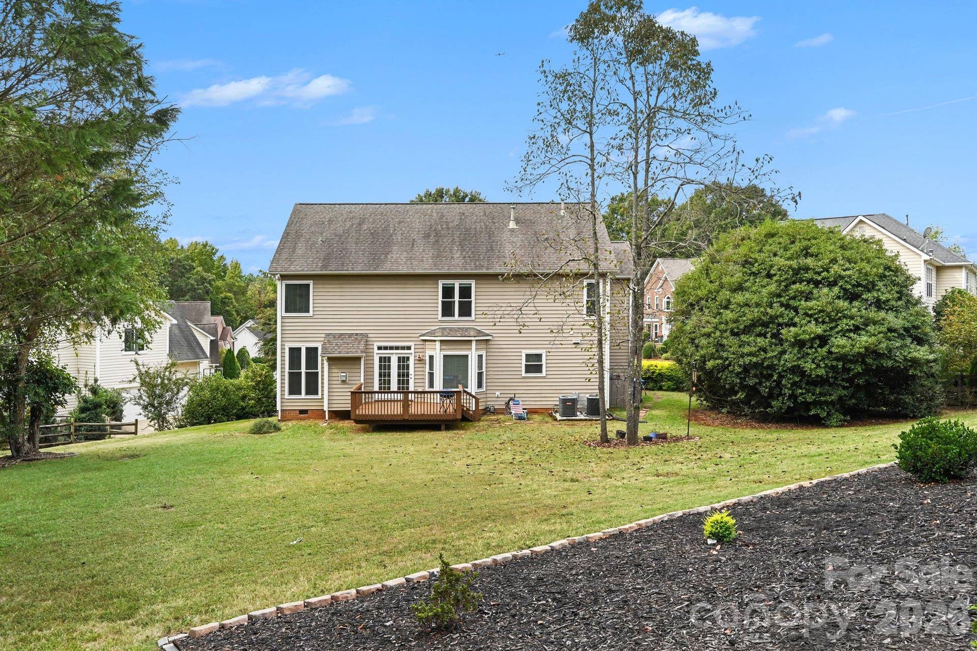 1418 Coachman Drive, Waxhaw, NC 28173 1418 Coachman Drive, Waxhaw, NC 28173