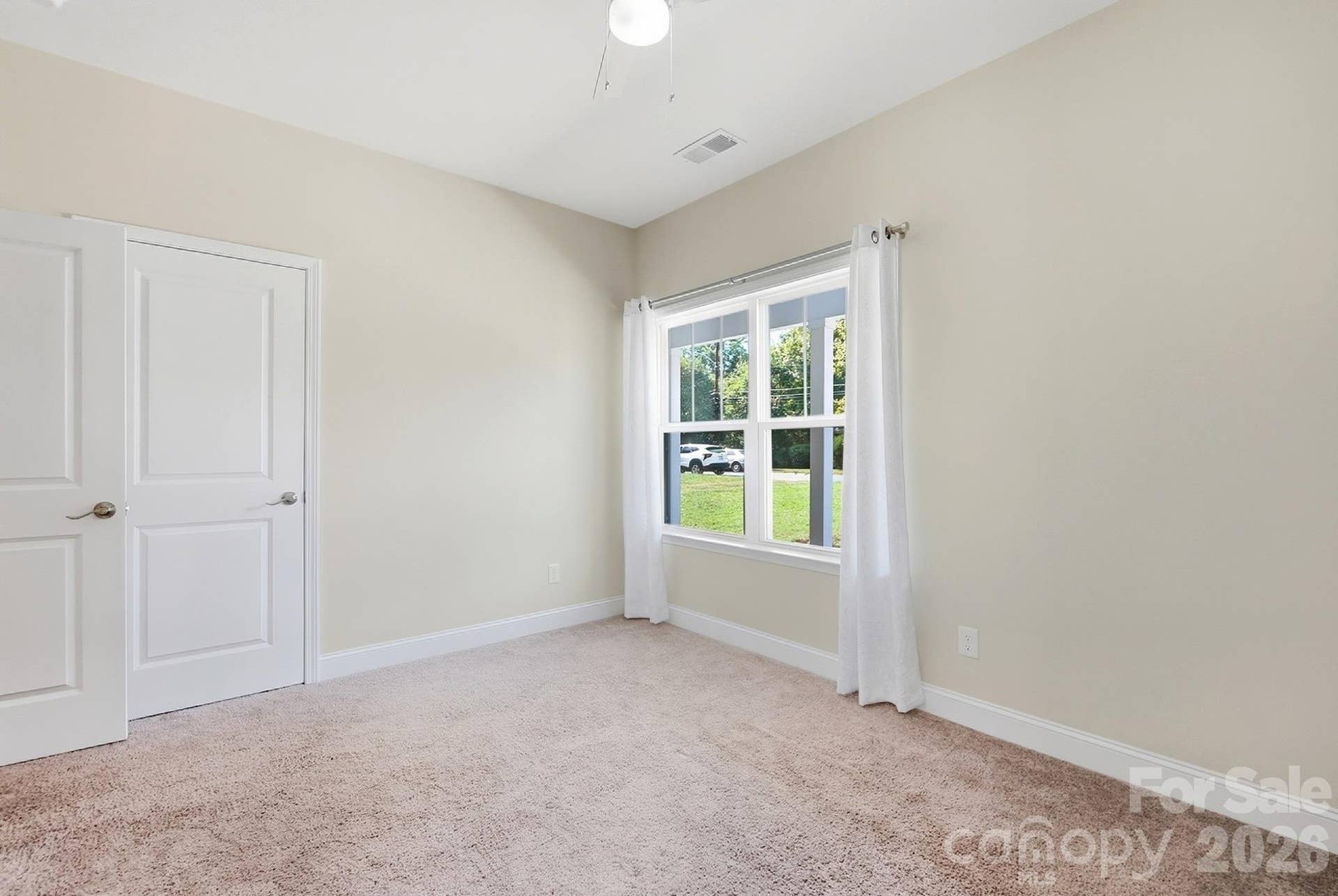 305 Harrison Street, Charlotte, NC 28208 Bedroom