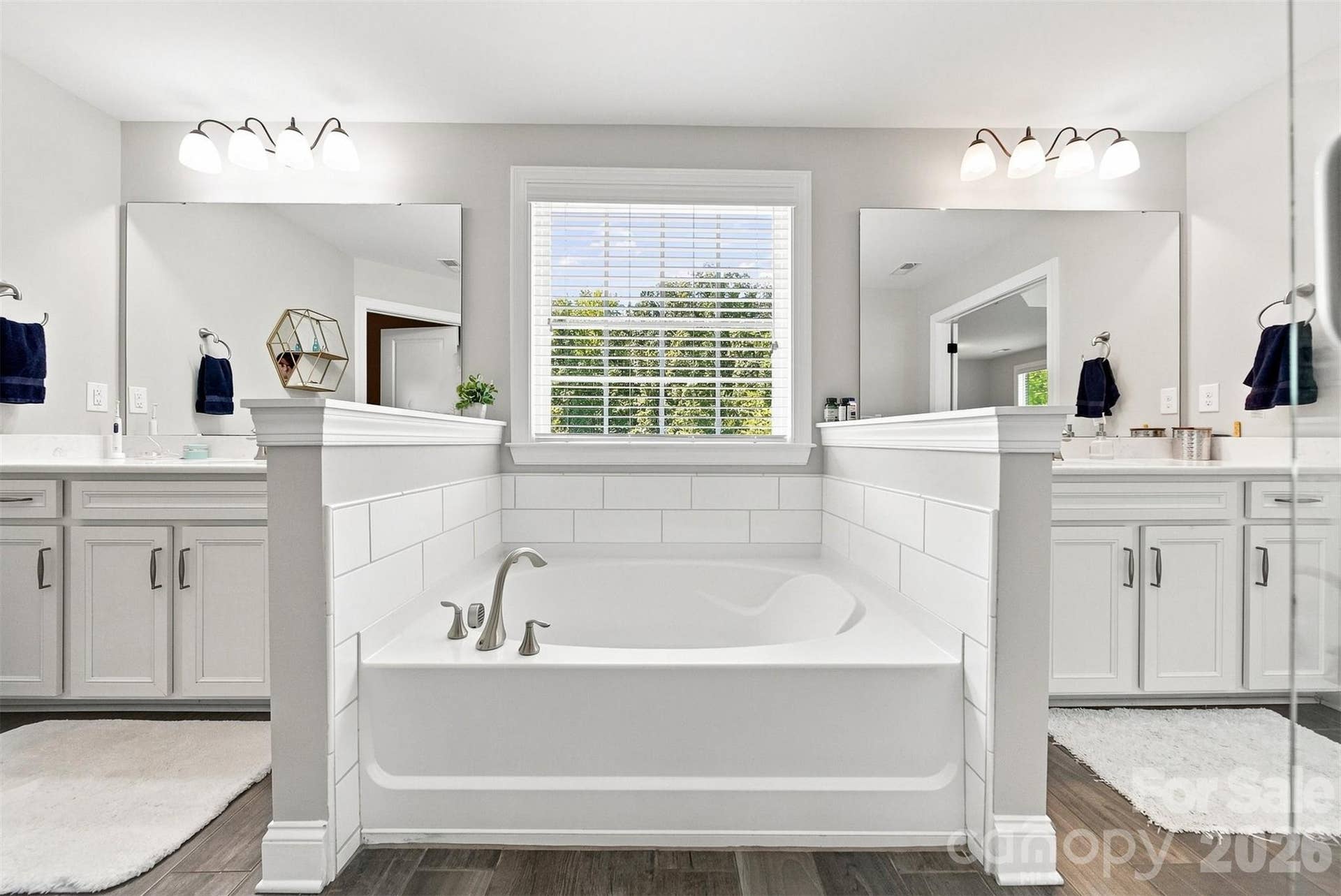 7011 Barnstone Court, Denver, NC 28037 7011 Barnstone Court, Denver, NC 28037