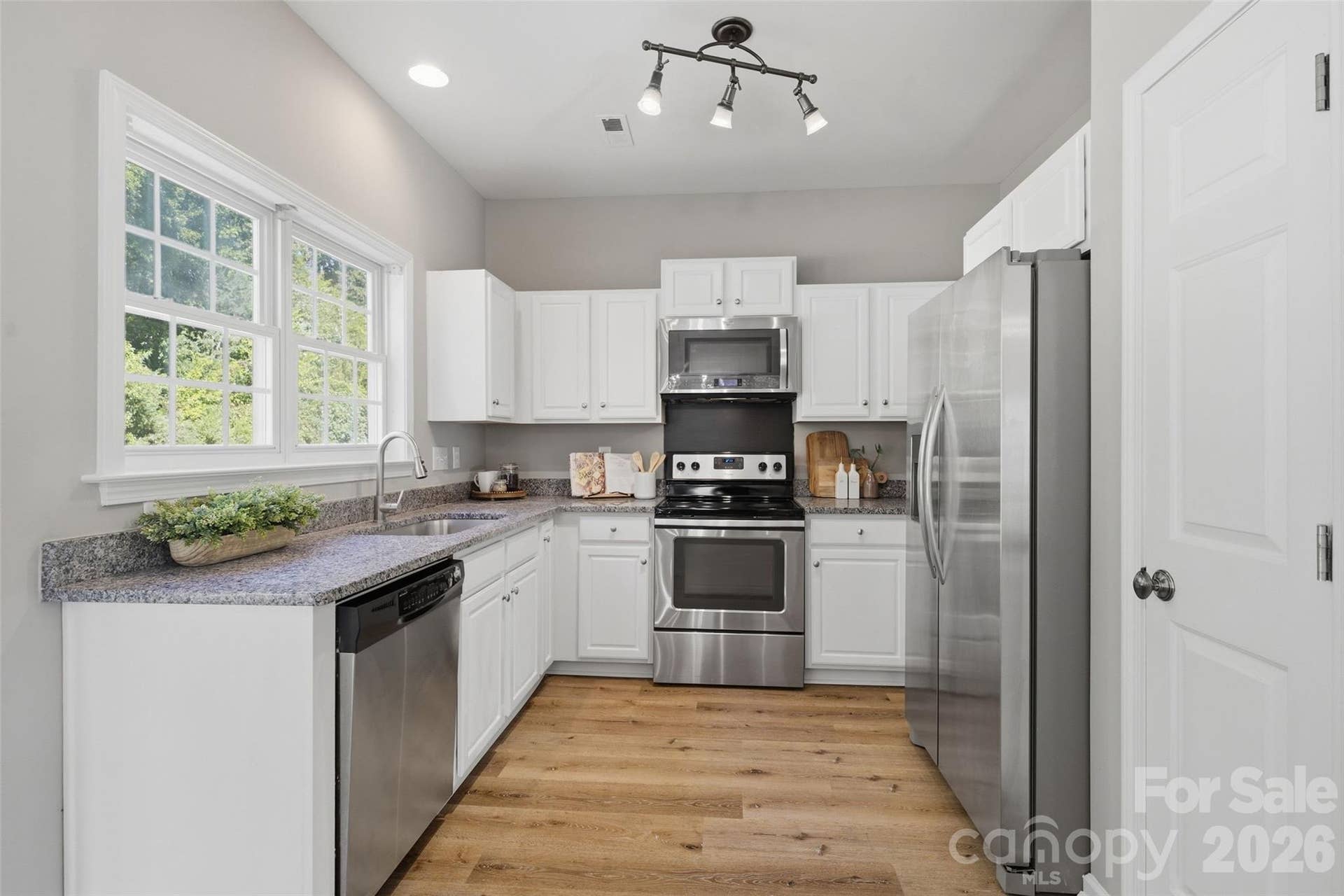 11709 Borchetta Drive, Charlotte, NC 28277 11709 Borchetta Drive, Charlotte, NC 28277