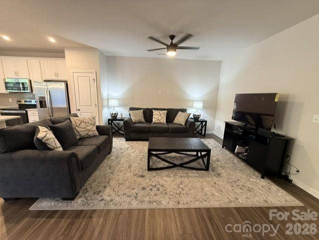 1027 Grays Mill Road, Charlotte, NC 28215 1027 Grays Mill Road, Charlotte, NC 28215