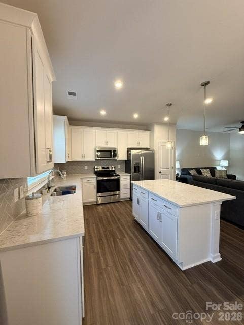 1027 Grays Mill Road, Charlotte, NC 28215 1027 Grays Mill Road, Charlotte, NC 28215