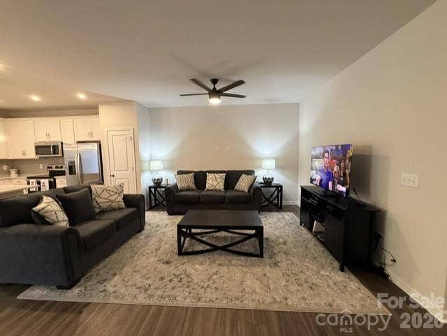 1027 Grays Mill Road, Charlotte, NC 28215 1027 Grays Mill Road, Charlotte, NC 28215