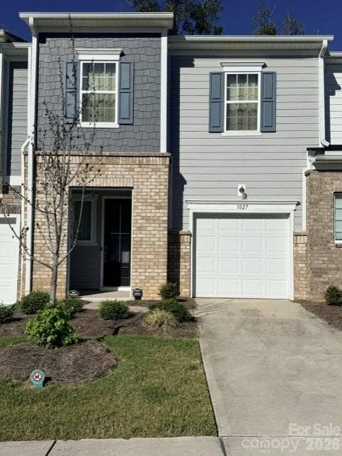 1027 Grays Mill Road, Charlotte, NC 28215 1027 Grays Mill Road, Charlotte, NC 28215