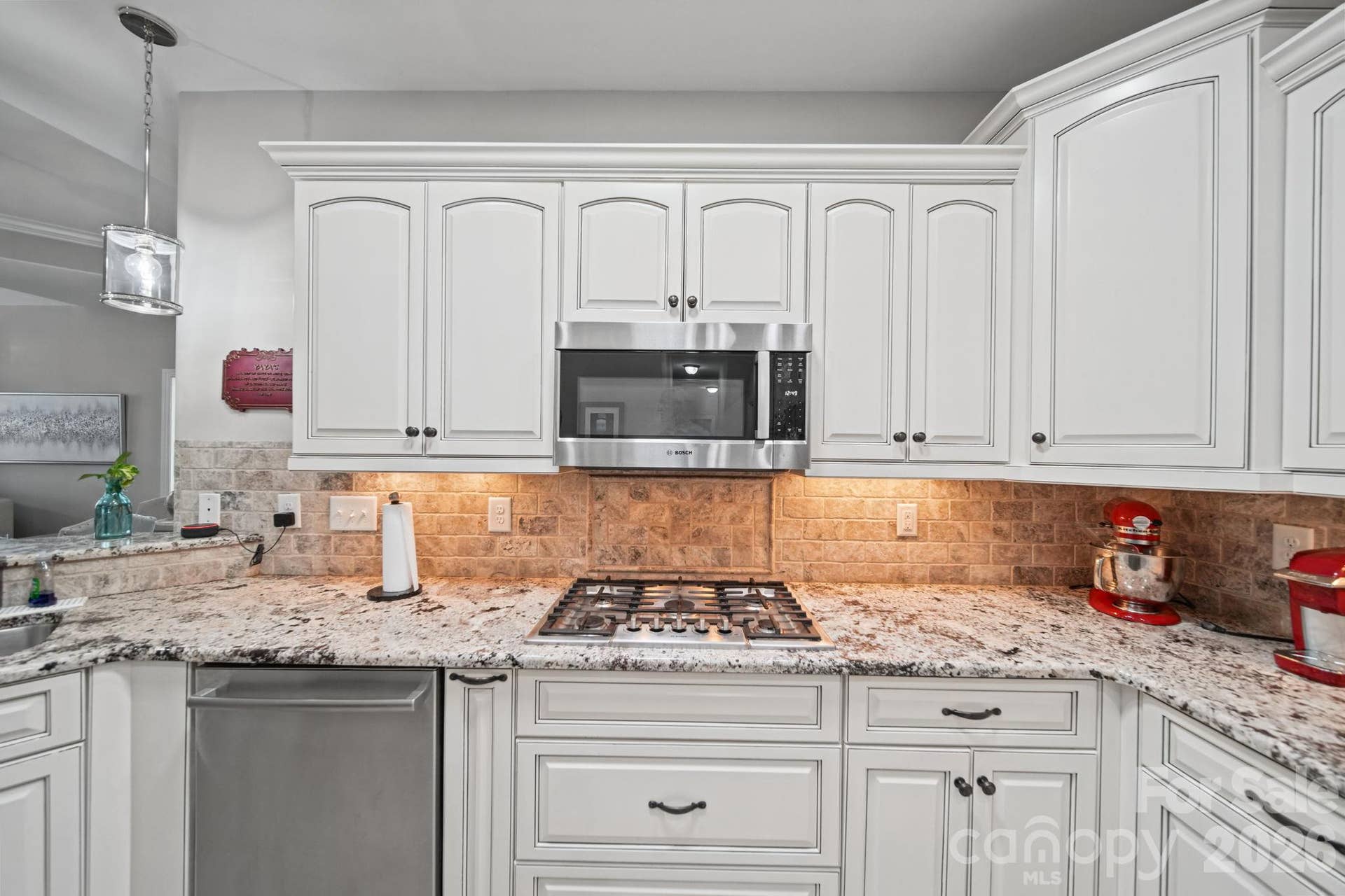 2367 Stardust Court, Denver, NC 28037 Kitchen