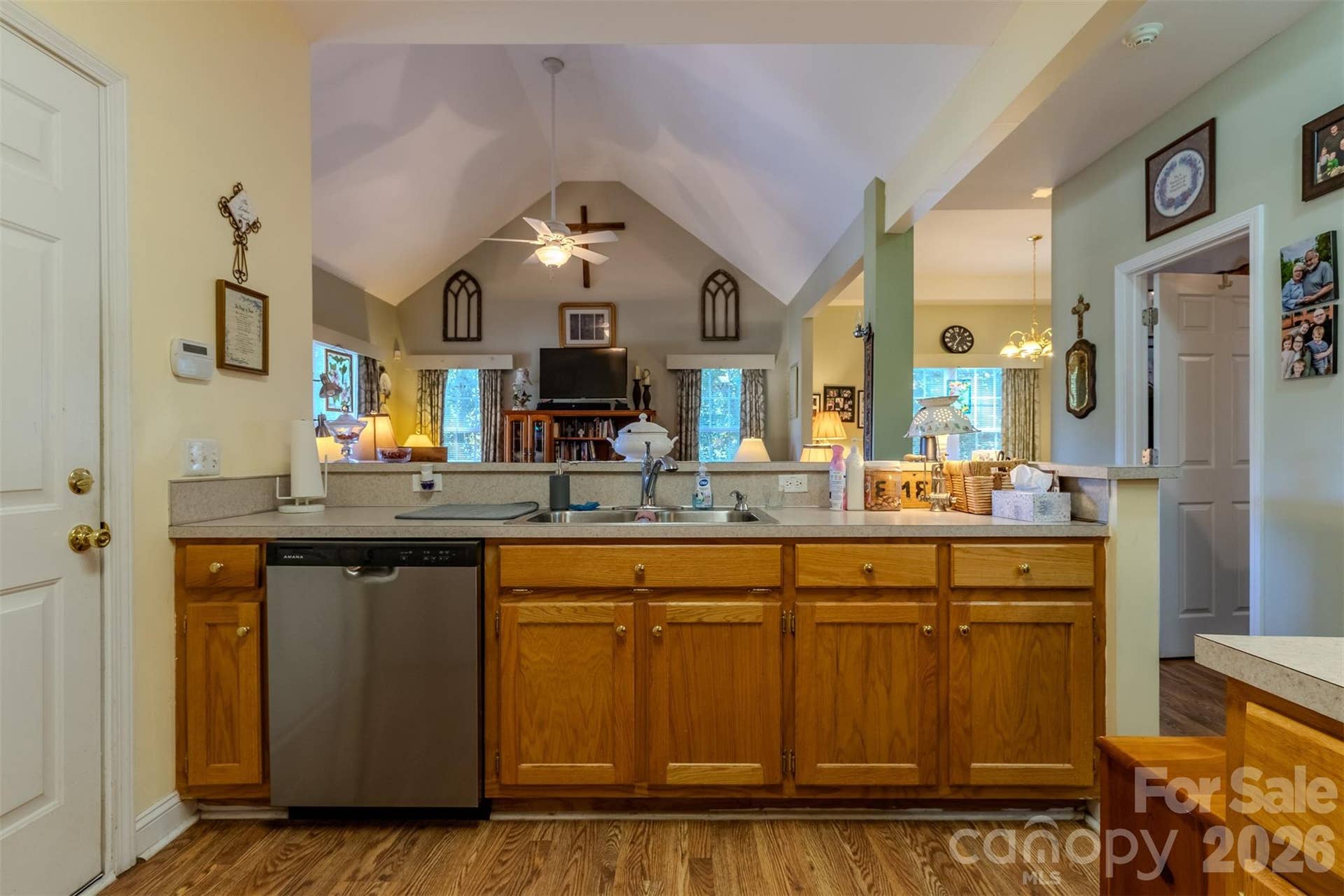 9008 Meredith Leigh Lane, Cherryville, NC 28021