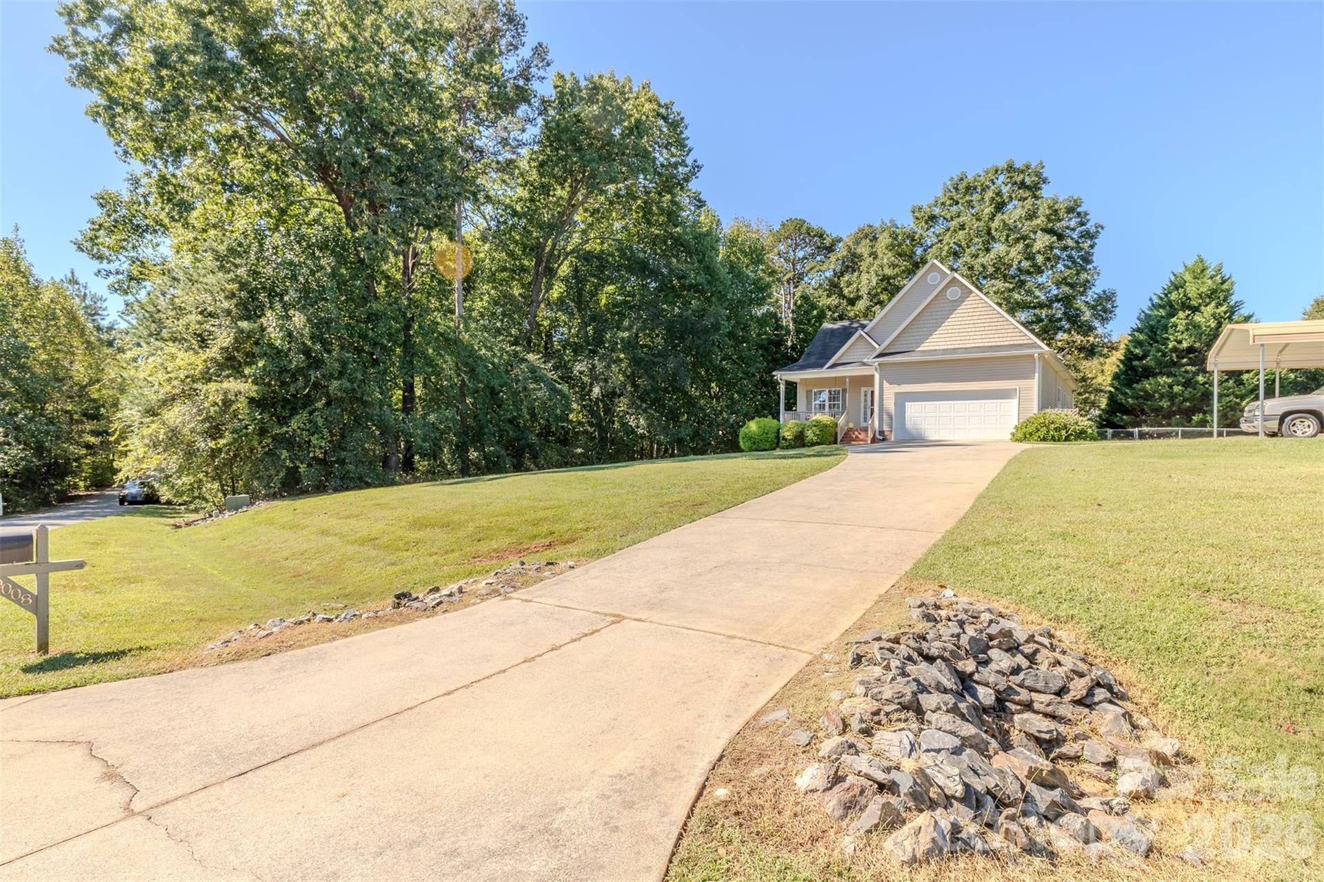9008 Meredith Leigh Lane, Cherryville, NC 28021