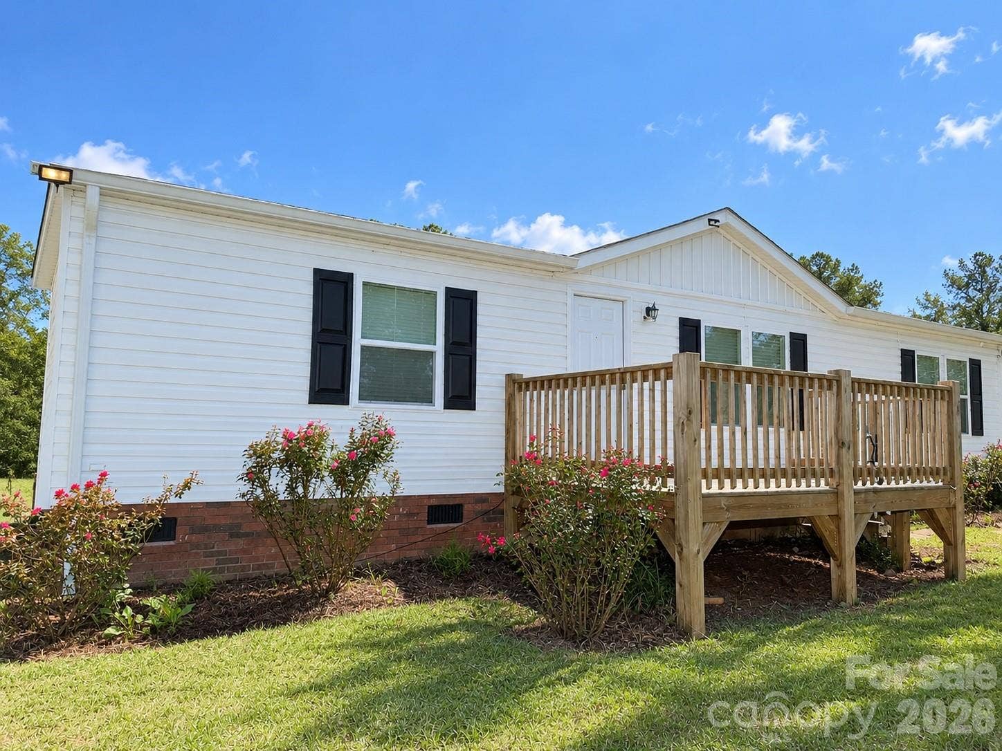 129 Titanium Drive, Statesville, NC 28625 129 Titanium Drive, Statesville, NC 28625