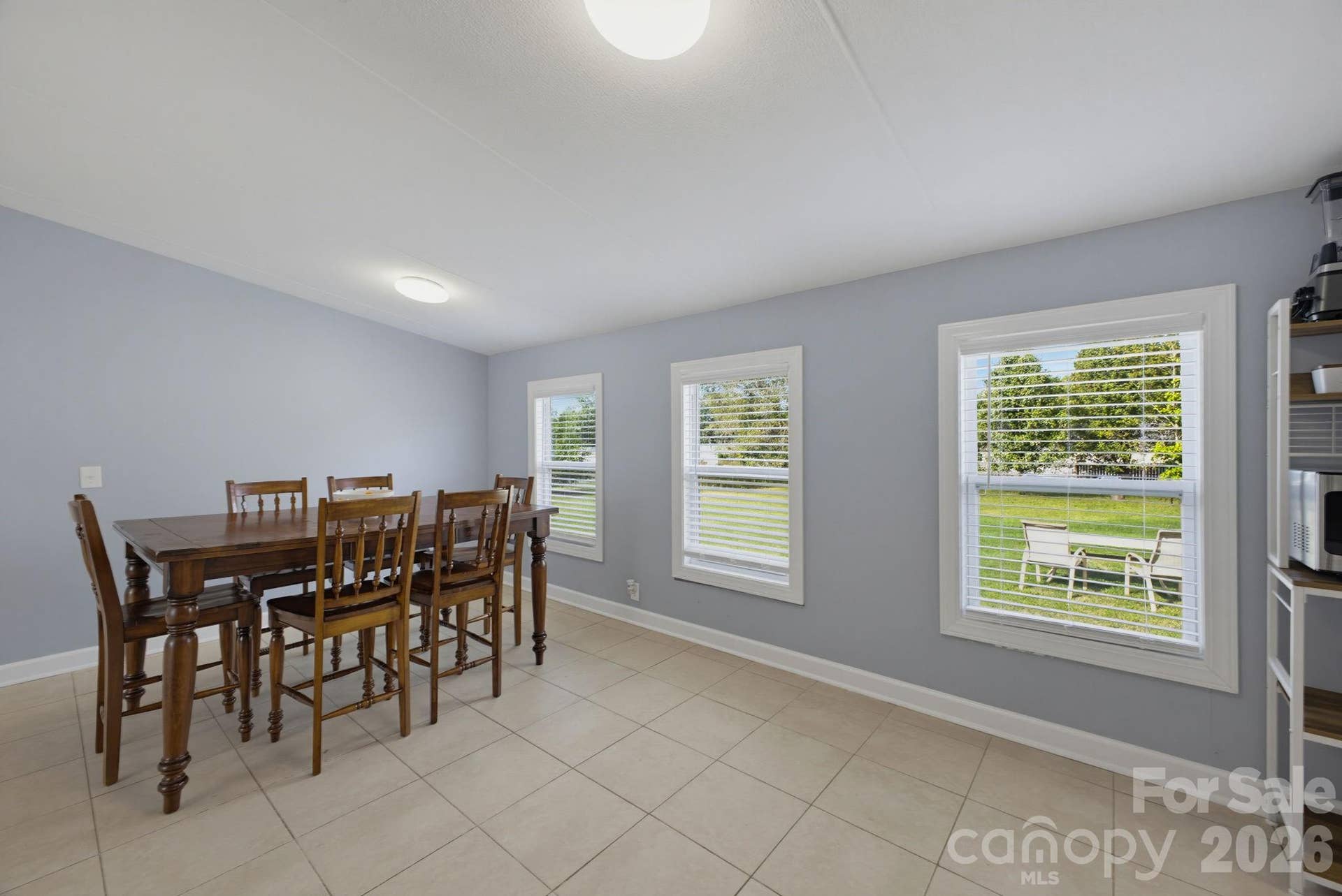 129 Titanium Drive, Statesville, NC 28625 129 Titanium Drive, Statesville, NC 28625