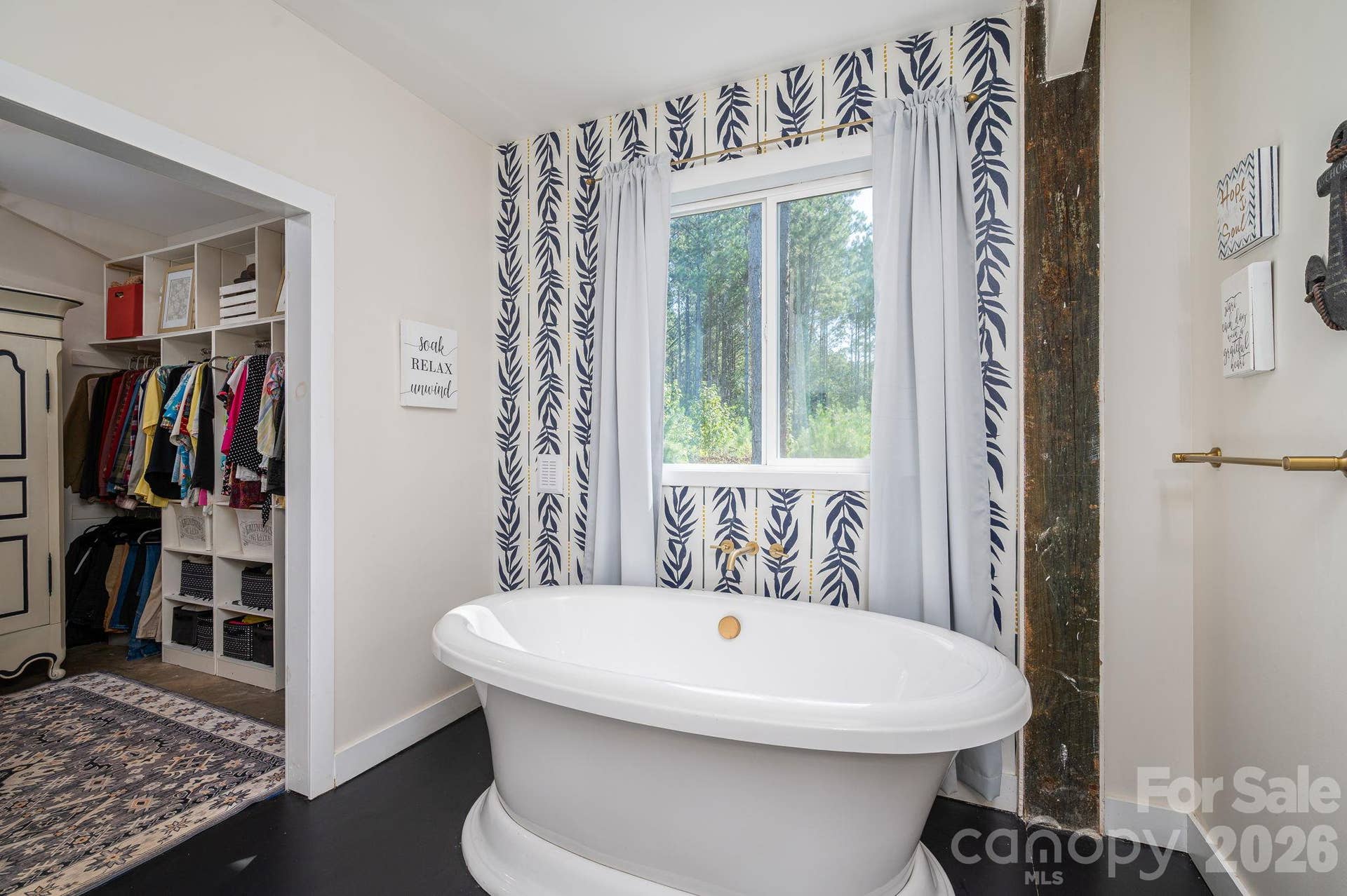 136 Sellers Road, Kings Mountain, NC 28086 Garden Tub