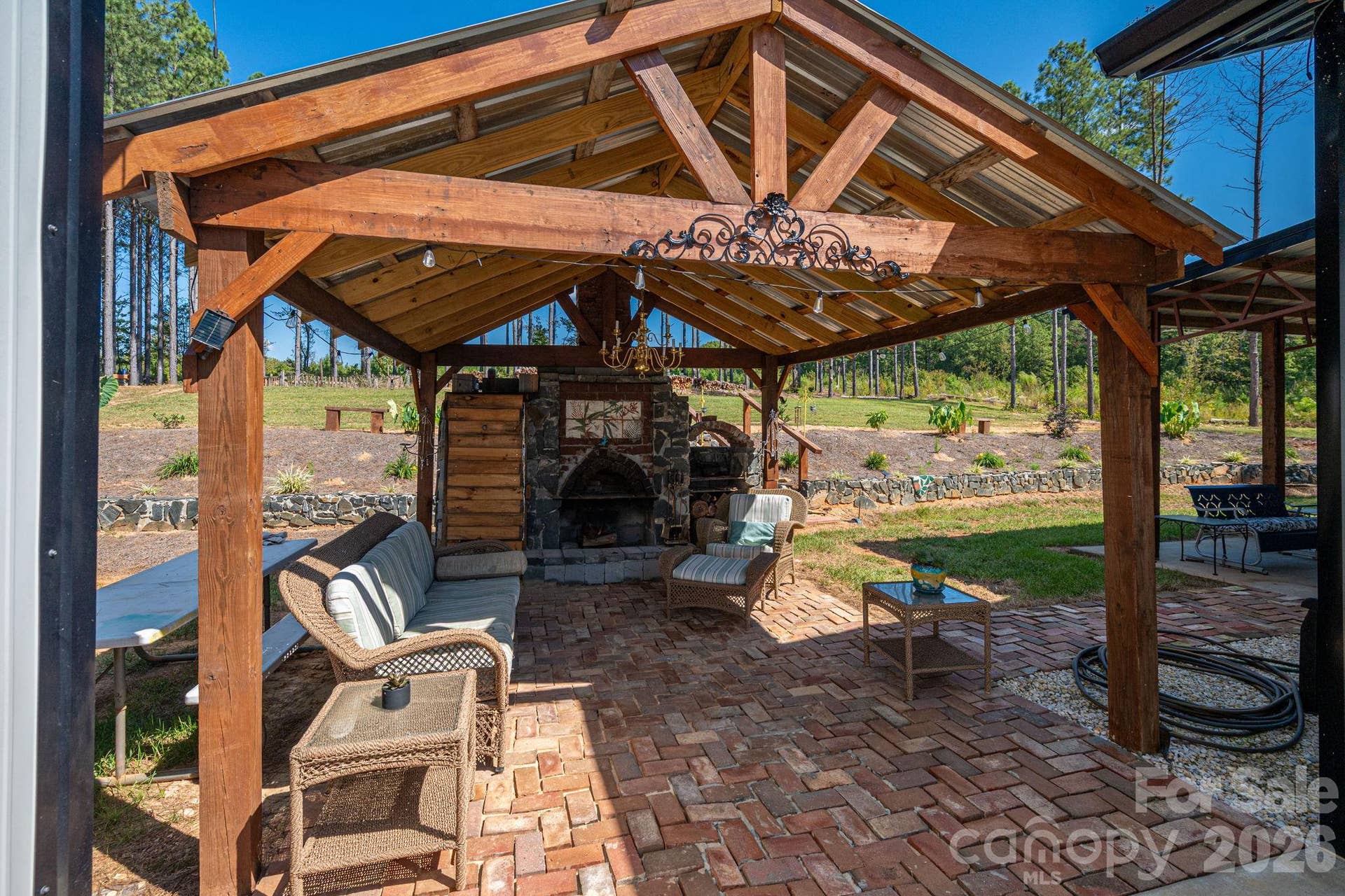 136 Sellers Road, Kings Mountain, NC 28086 Outdoor Fireplace/Grill