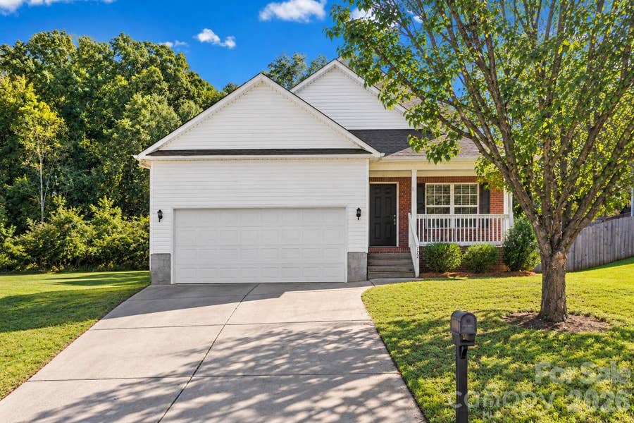 Property photo for 172 Pheasant Ridge Circle, York, SC