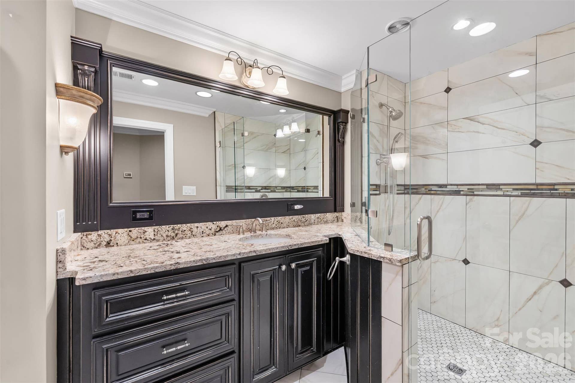 2042 Maynard Road, Charlotte, NC 28270