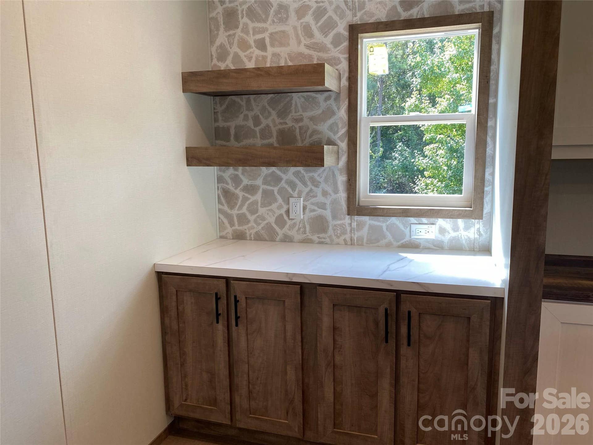 5726 Landon Place, Heath Springs, SC 29058 Coffee Bar
