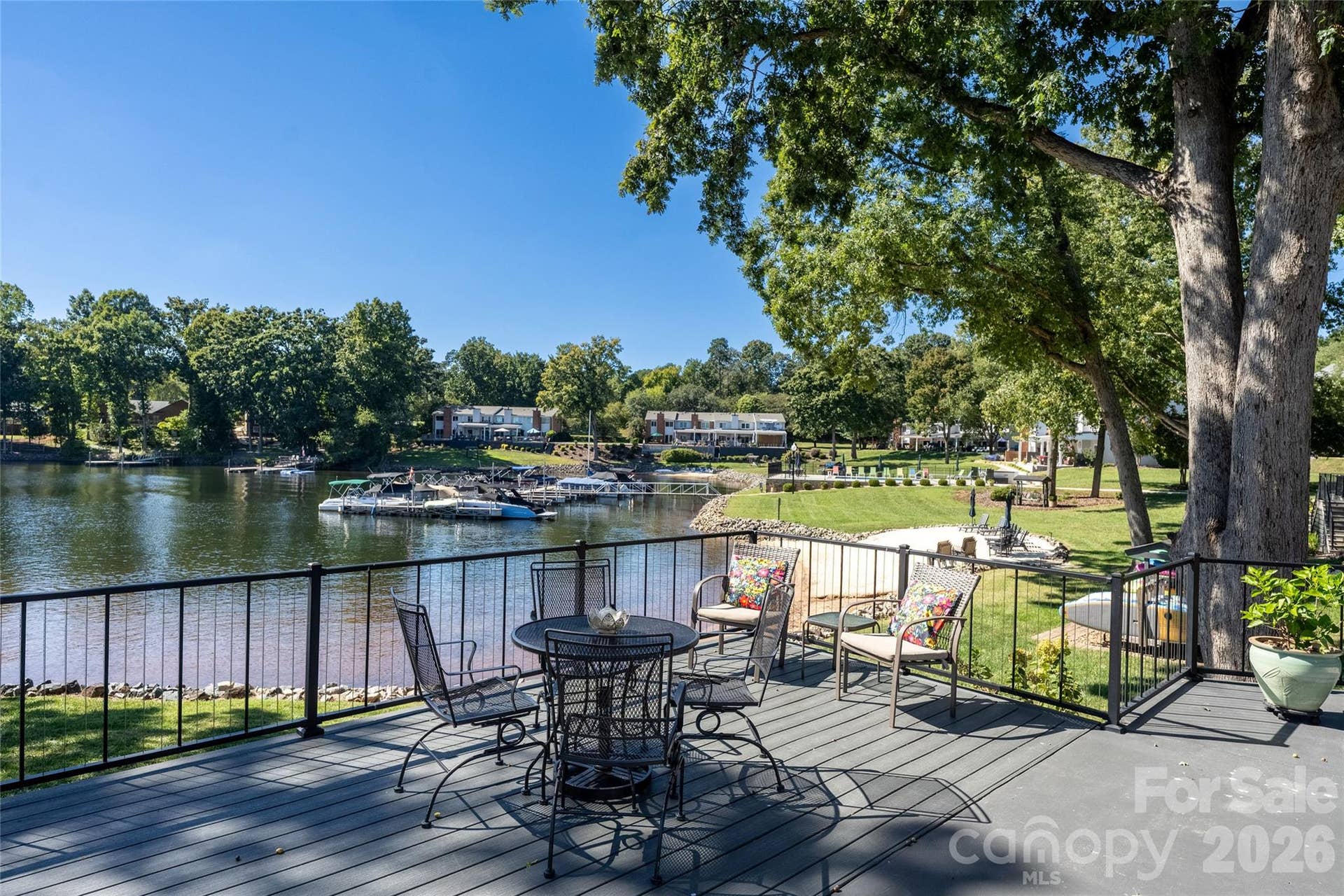 8056 Westcape Drive, Denver, NC 28037
