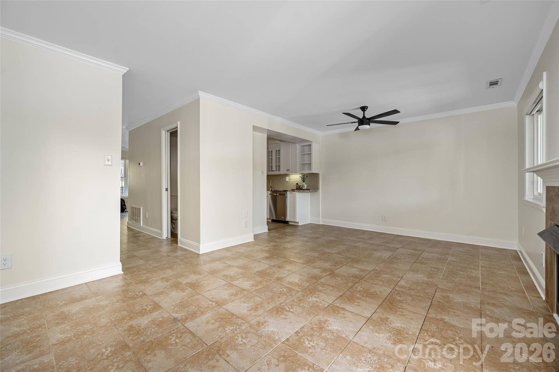 8056 Westcape Drive, Denver, NC 28037