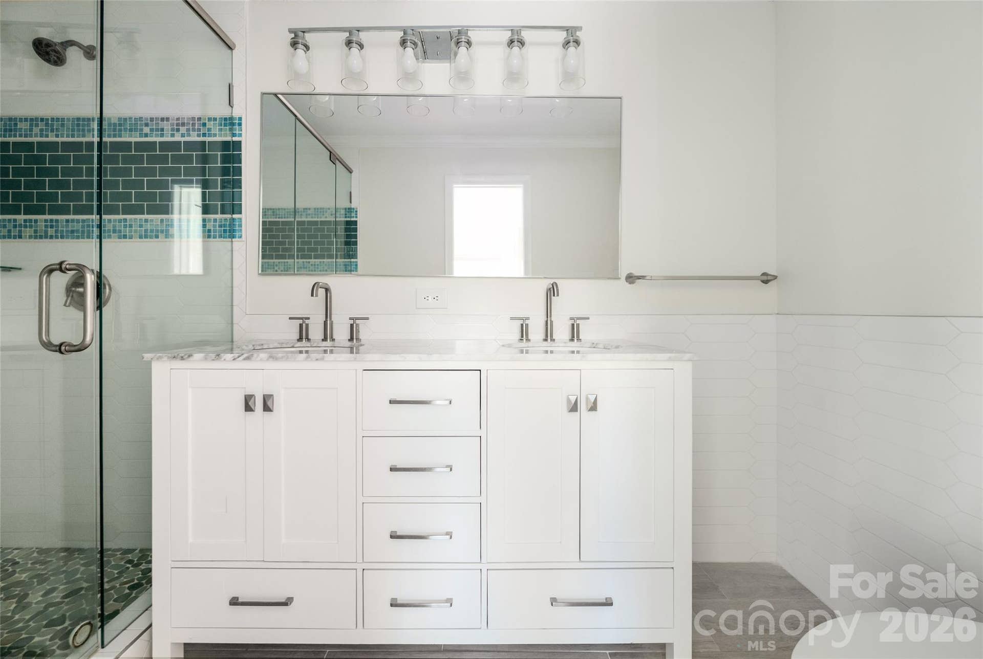 8056 Westcape Drive, Denver, NC 28037