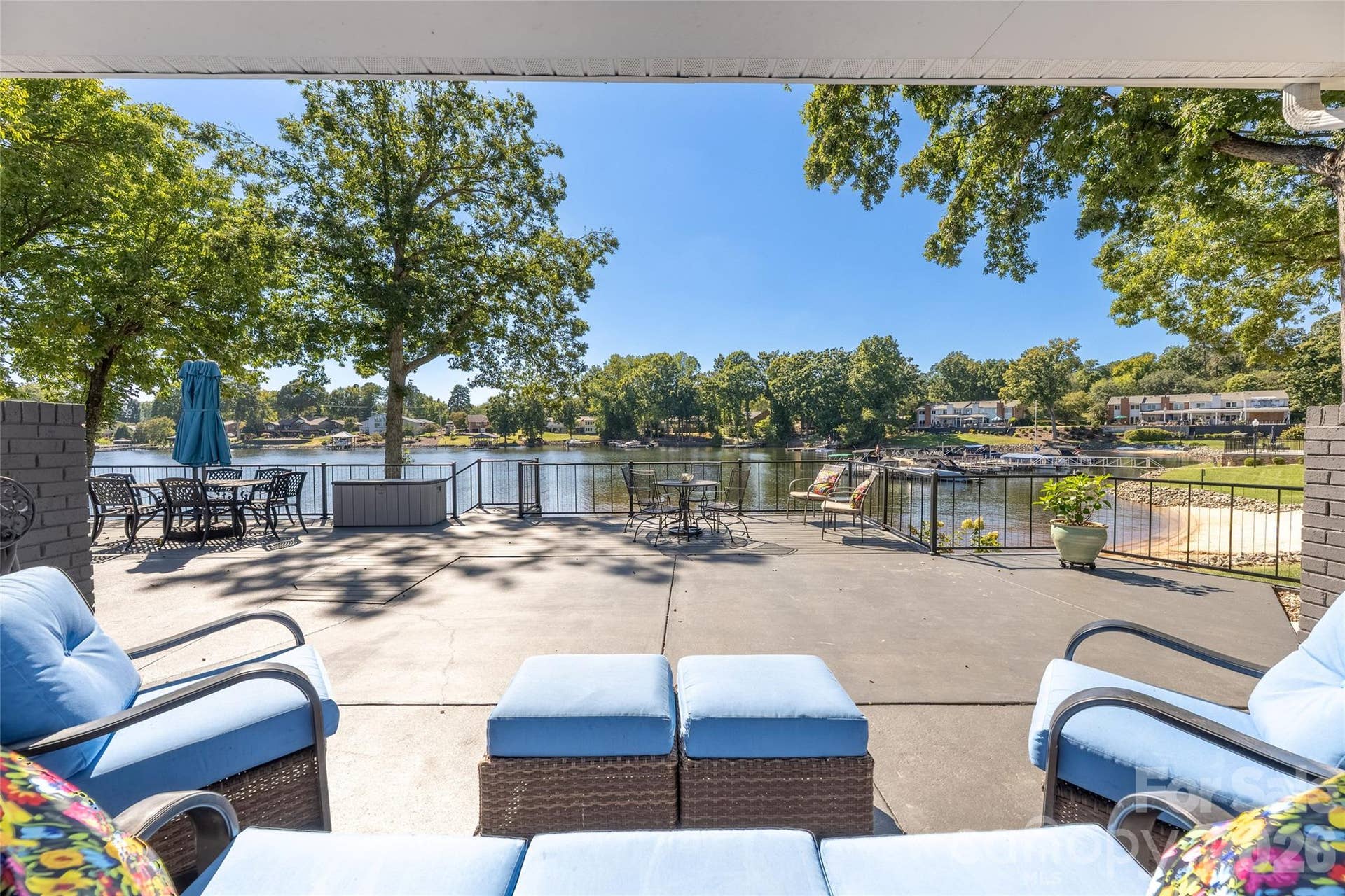 8056 Westcape Drive, Denver, NC 28037