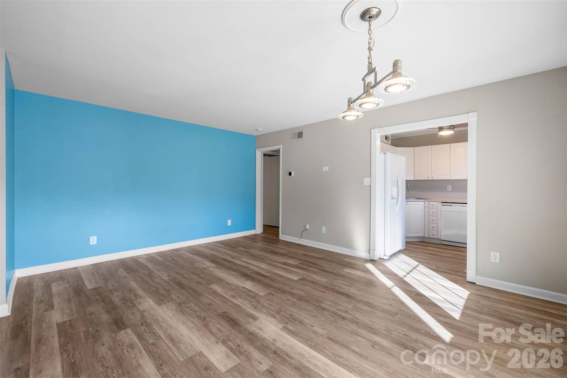 4615 Coronado Drive, Charlotte, NC 28212 4615 Coronado Drive, Charlotte, NC 28212