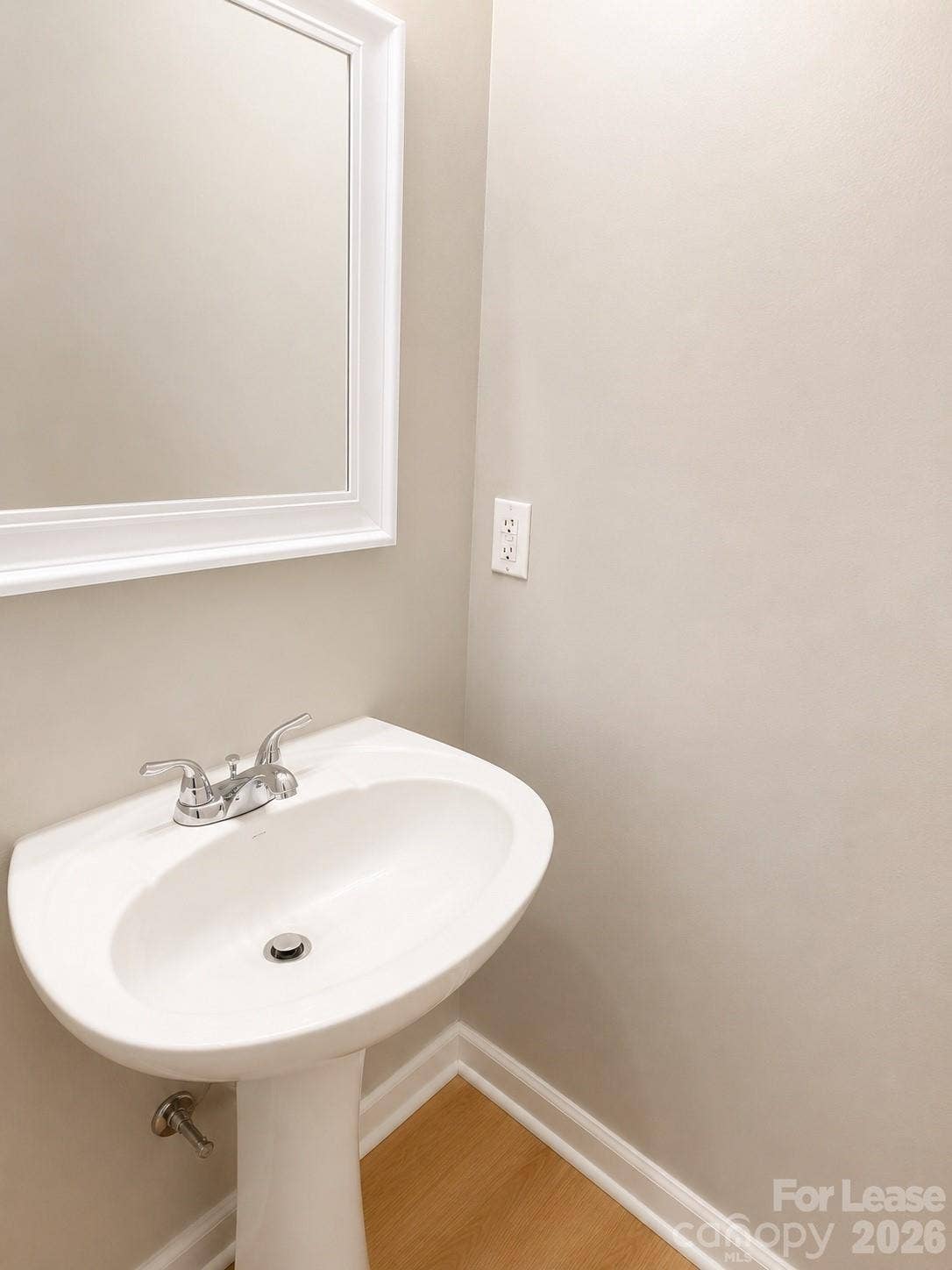 6020 Heath Valley Road, Charlotte, NC 28210 6020 Heath Valley Road, Charlotte, NC 28210