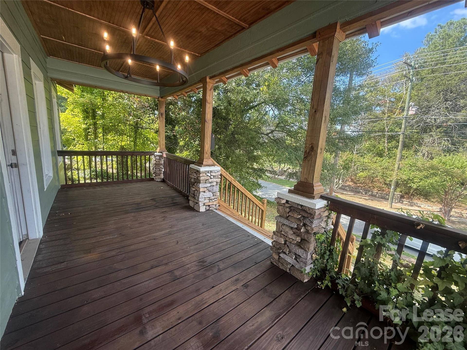 216 E Catawba Avenue, Mount Holly, NC 28120 216 E Catawba Avenue, Mount Holly, NC 28120