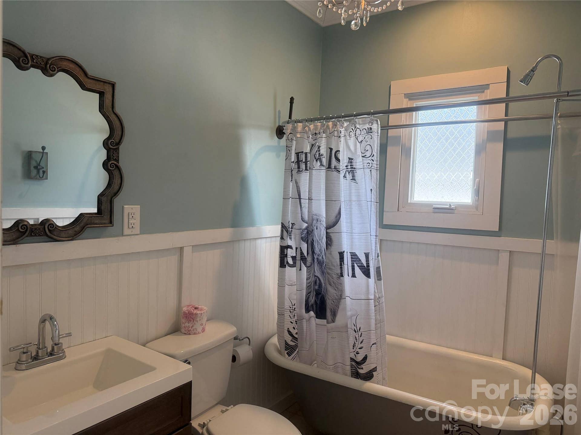 216 E Catawba Avenue, Mount Holly, NC 28120 216 E Catawba Avenue, Mount Holly, NC 28120