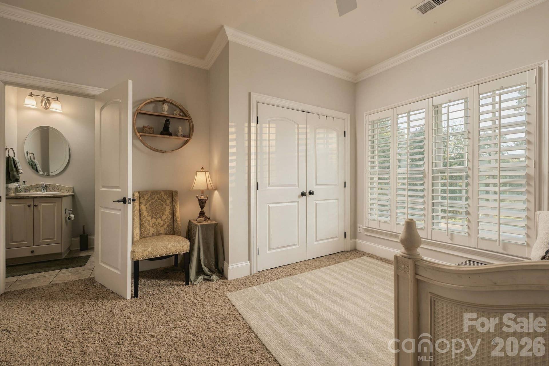 2nd bedroom features it's own private bathroom