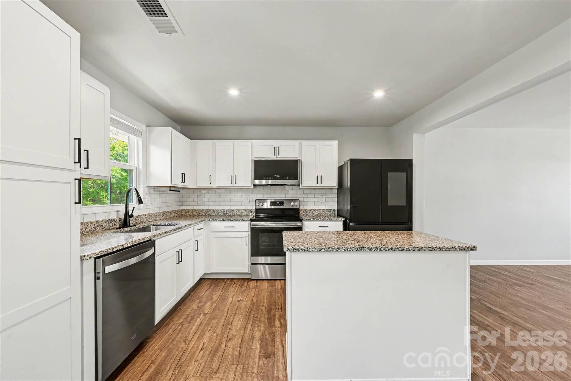 904 Taybyn Road, Fort Mill, SC 29715 904 Taybyn Road, Fort Mill, SC 29715
