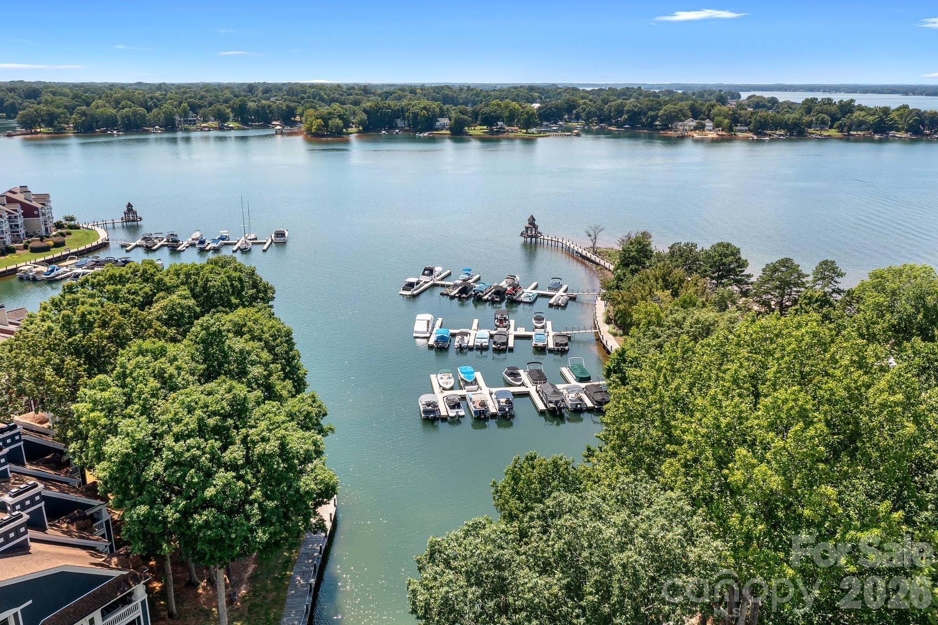 620 Southwest Drive, #301, Davidson, NC 28036 620 Southwest Drive, #301, Davidson, NC 28036