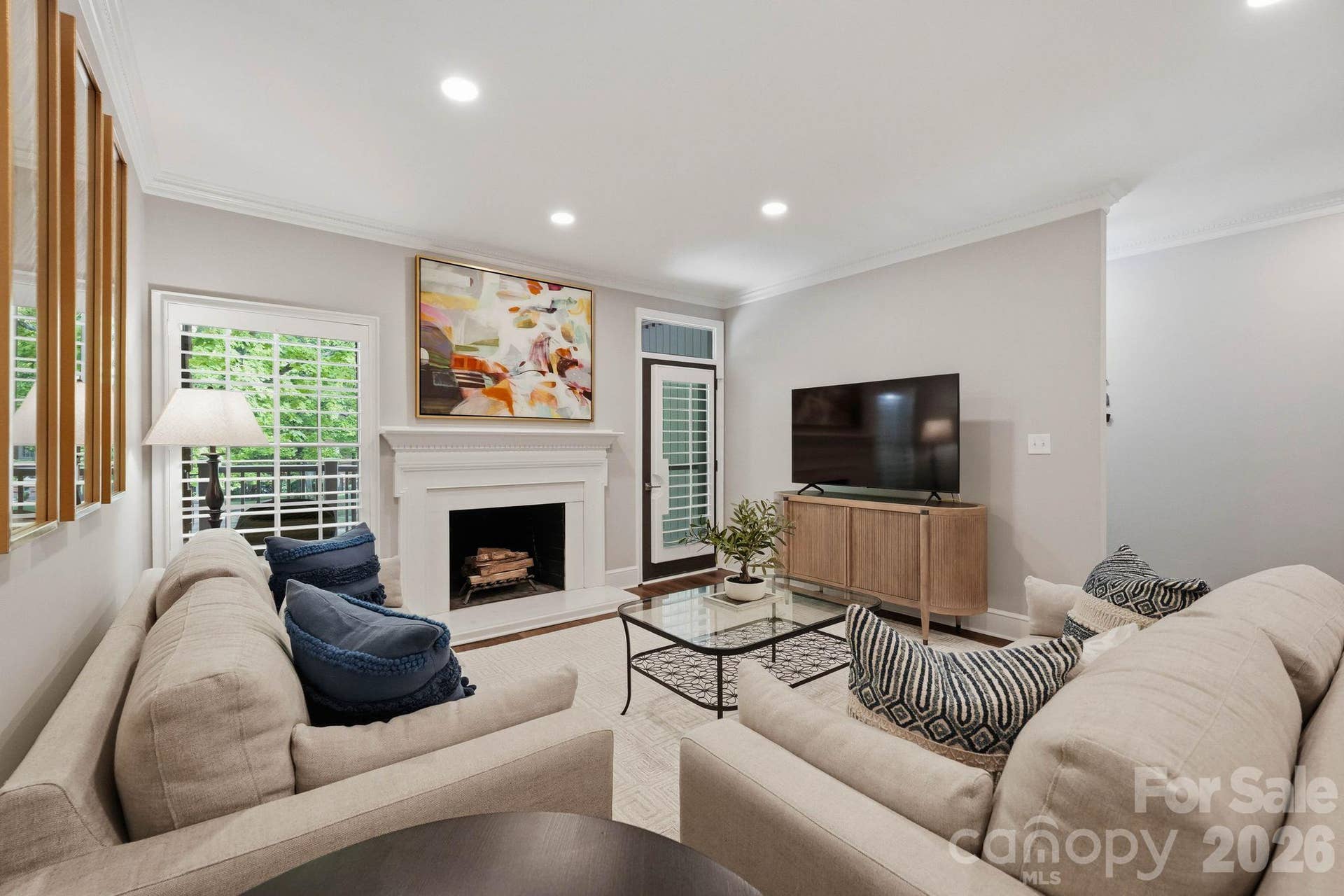 2432 Selwyn Avenue, Charlotte, NC 28209 2432 Selwyn Avenue, Charlotte, NC 28209