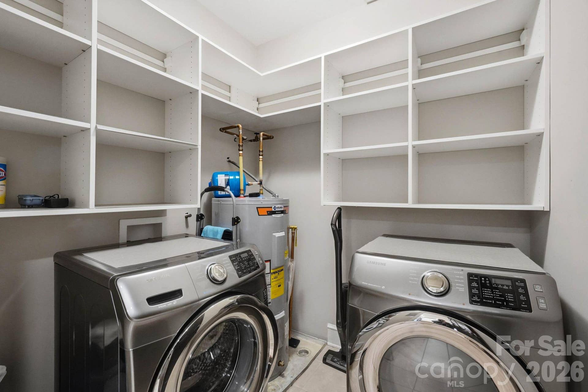 2432 Selwyn Avenue, Charlotte, NC 28209 2432 Selwyn Avenue, Charlotte, NC 28209